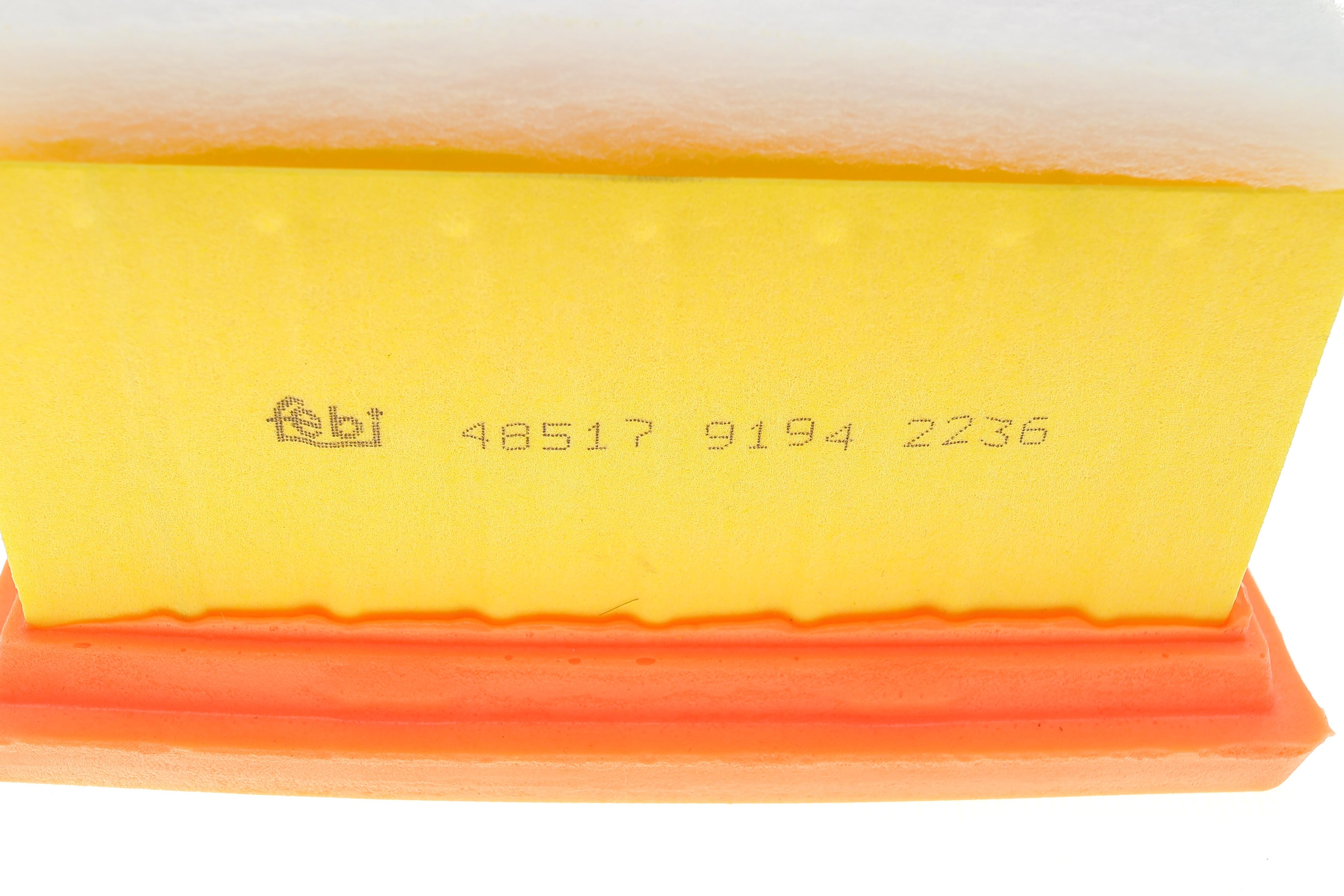 Фильтр воздушный Citroen C5/Peugeot 407 2.2HDI 04-