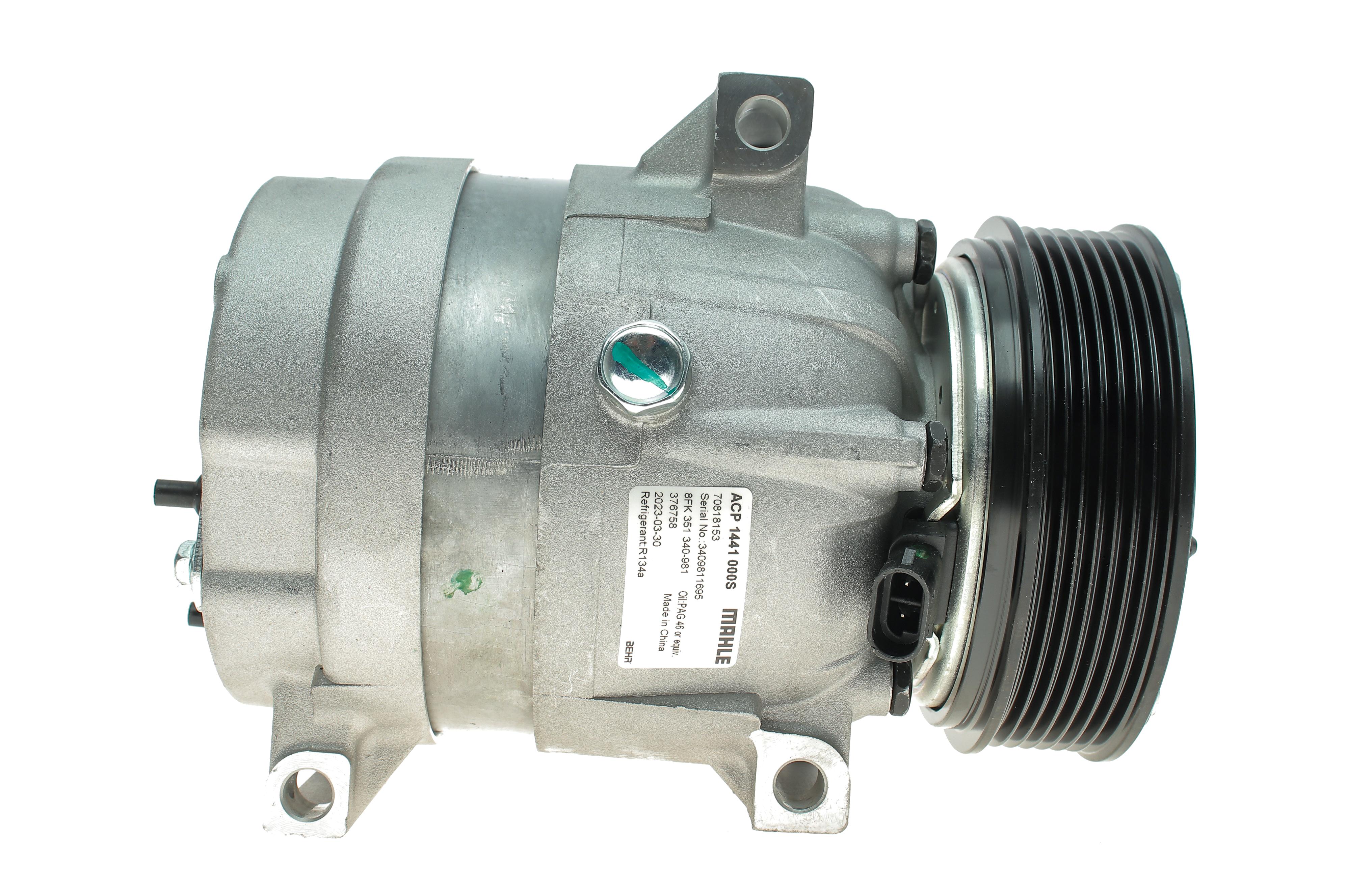 Компресор кондиціонера Renault Trafic/Master/Opel Vivaro/Movano/Nissan 1.9D/2.2D/2.5D 00-