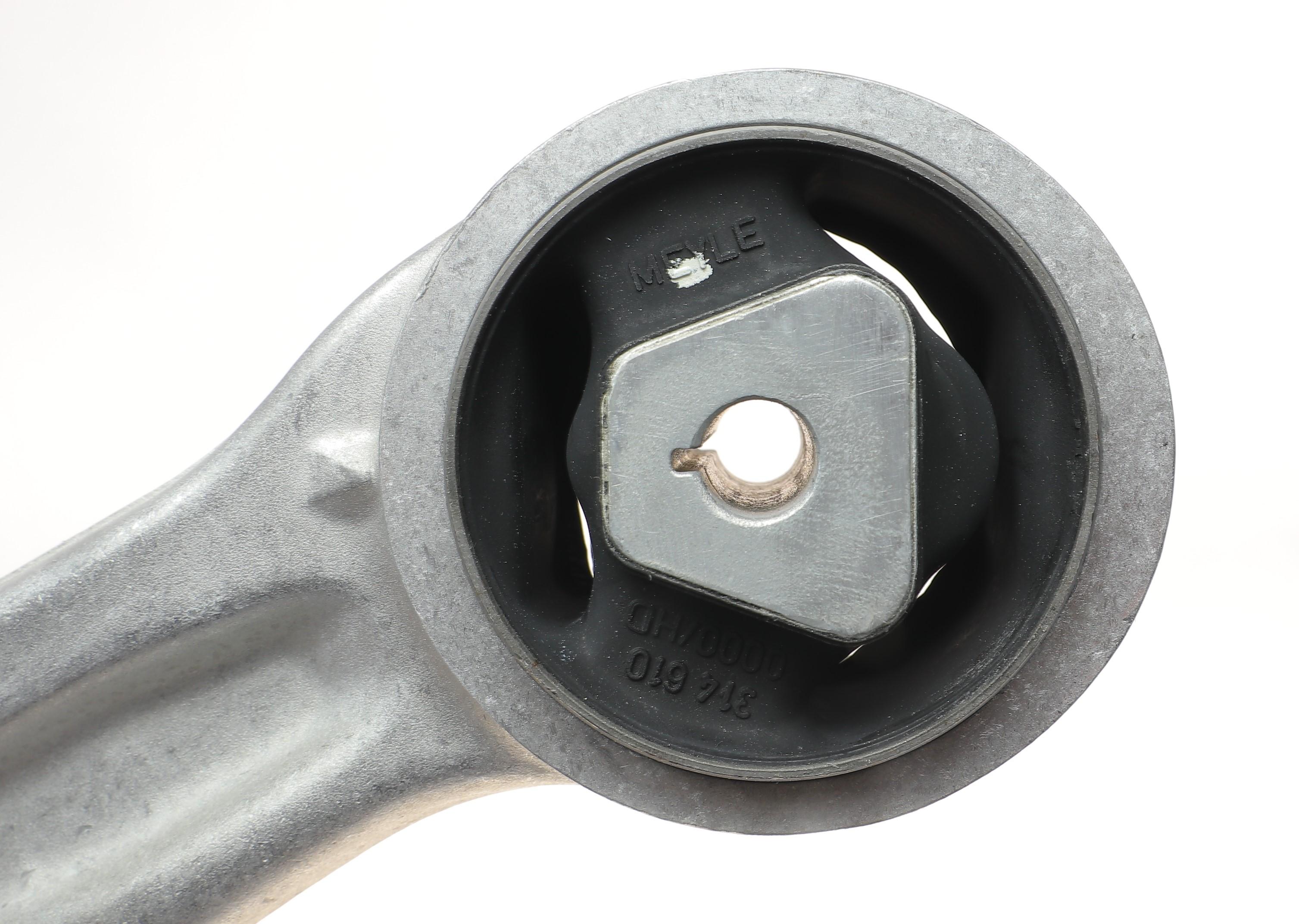 Важіль підвіски (передній) (R) BMW 5 (E60/E61) 2.5/3.0/3.0D 04-10