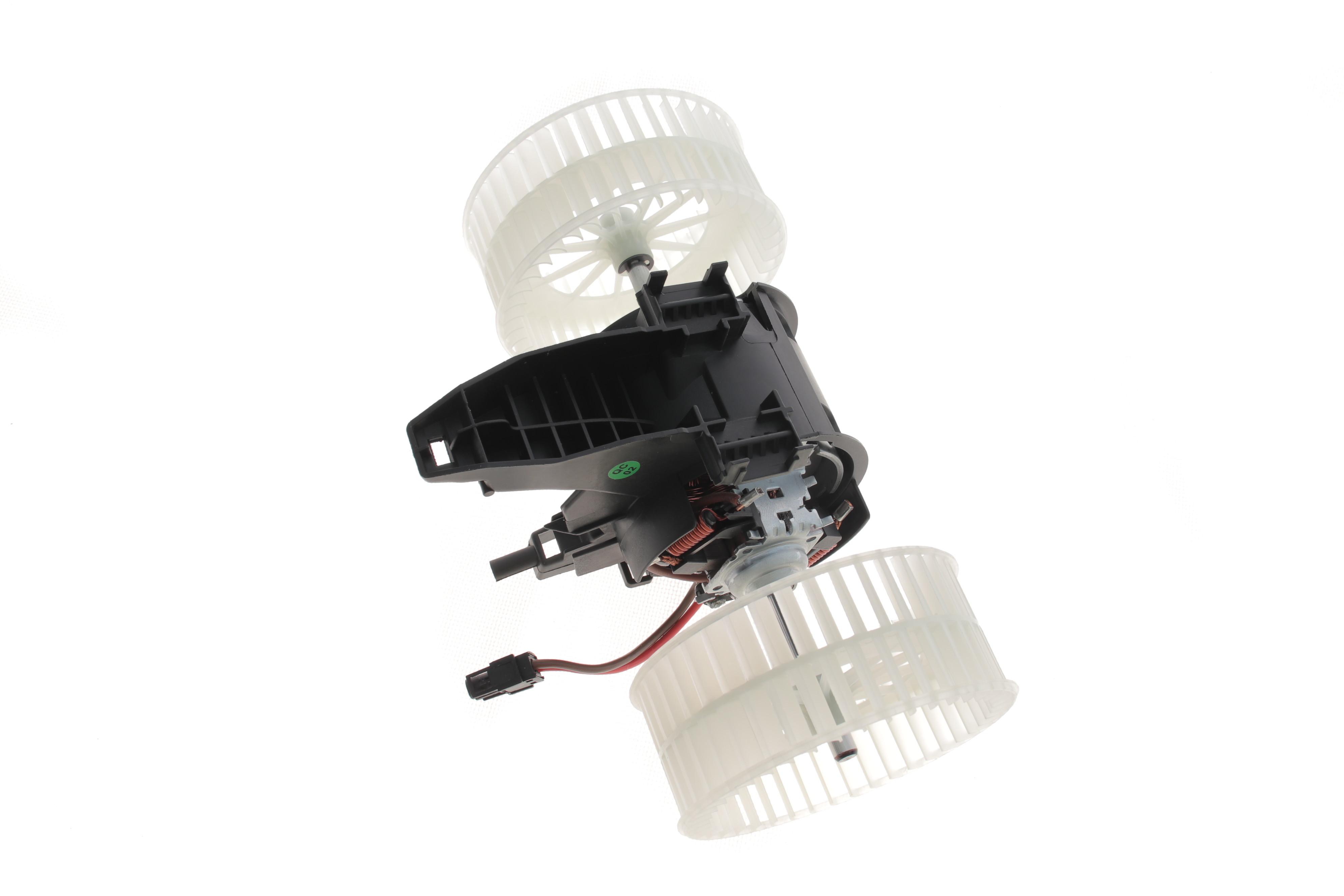 Моторчик пічки BMW 5 (E60)/6 (E63) 03-10