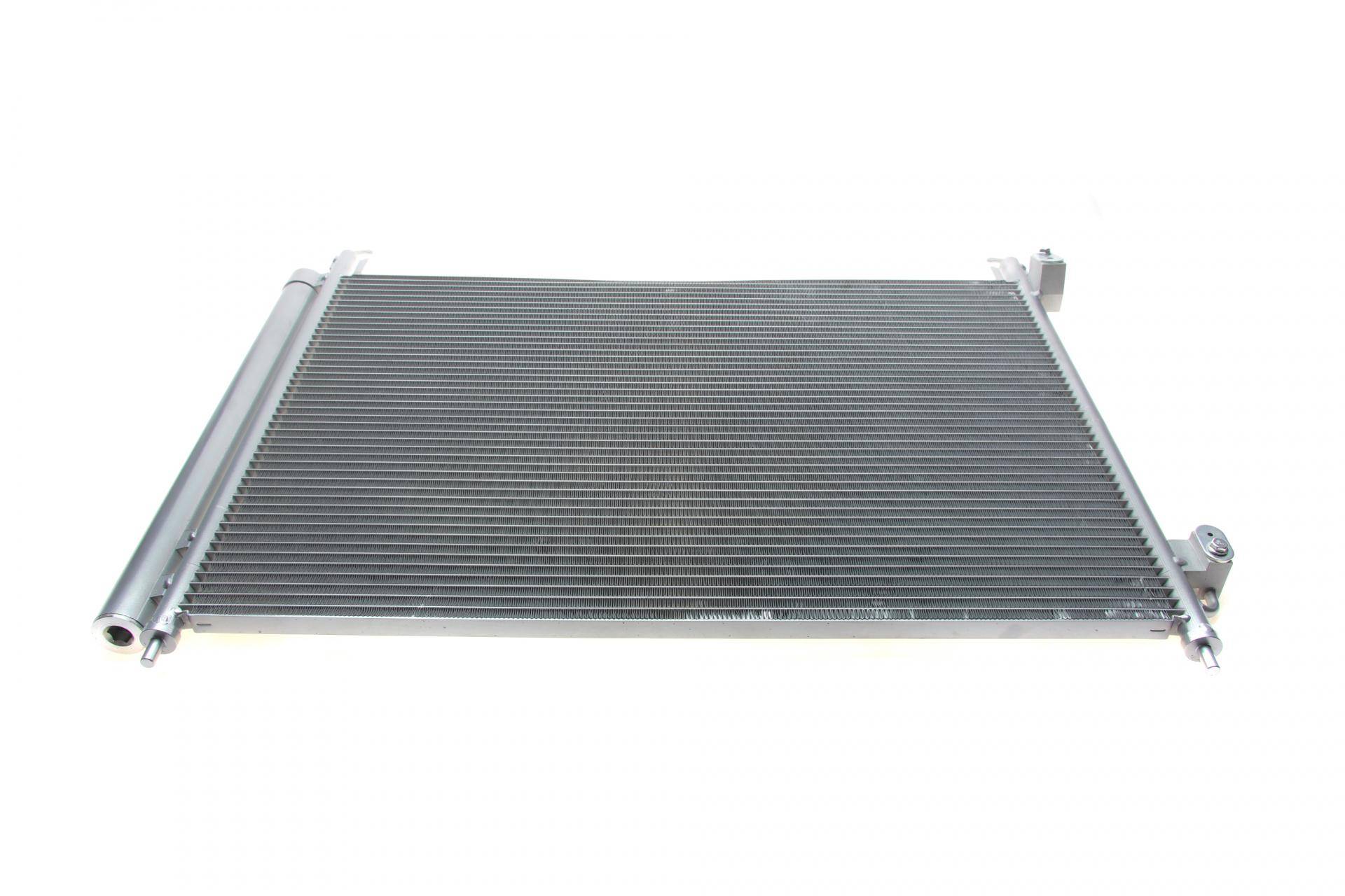 Радіатор кондиціонера (з осушувачем) Renault Koleos I 2.0/2.5 08-