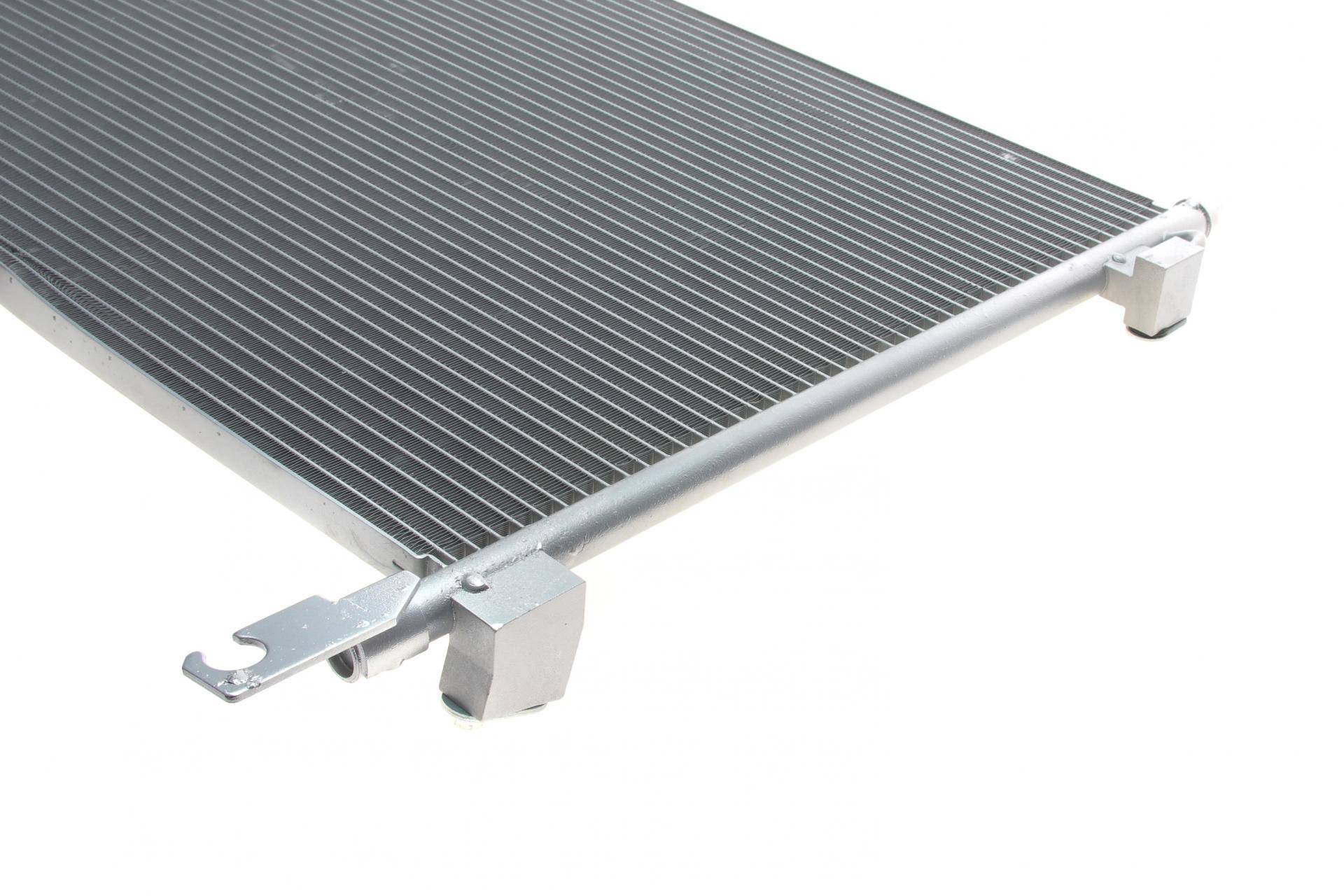 Радіатор кондиціонера (з осушувачем) Renault Koleos I 2.0/2.5 08-