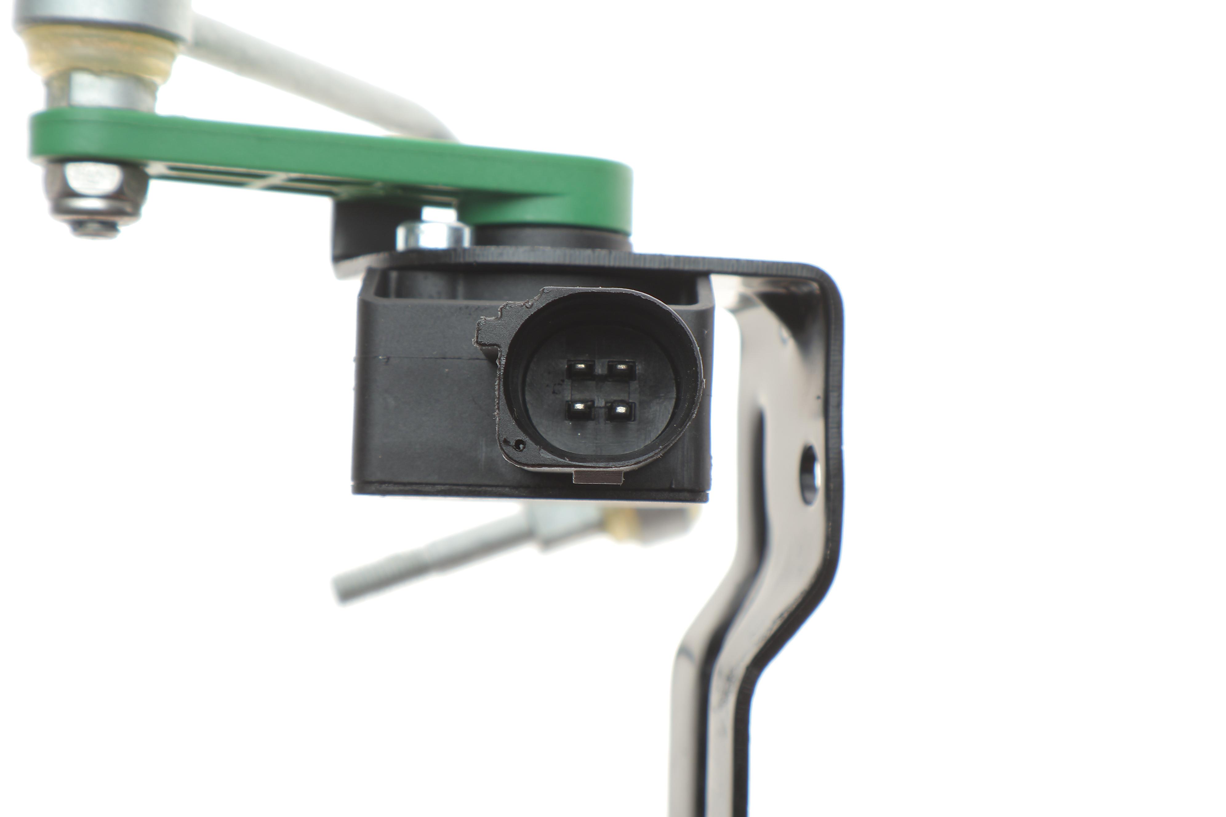 Датчик регулювання кута нахилу фар Audi A6 05-11 (R)