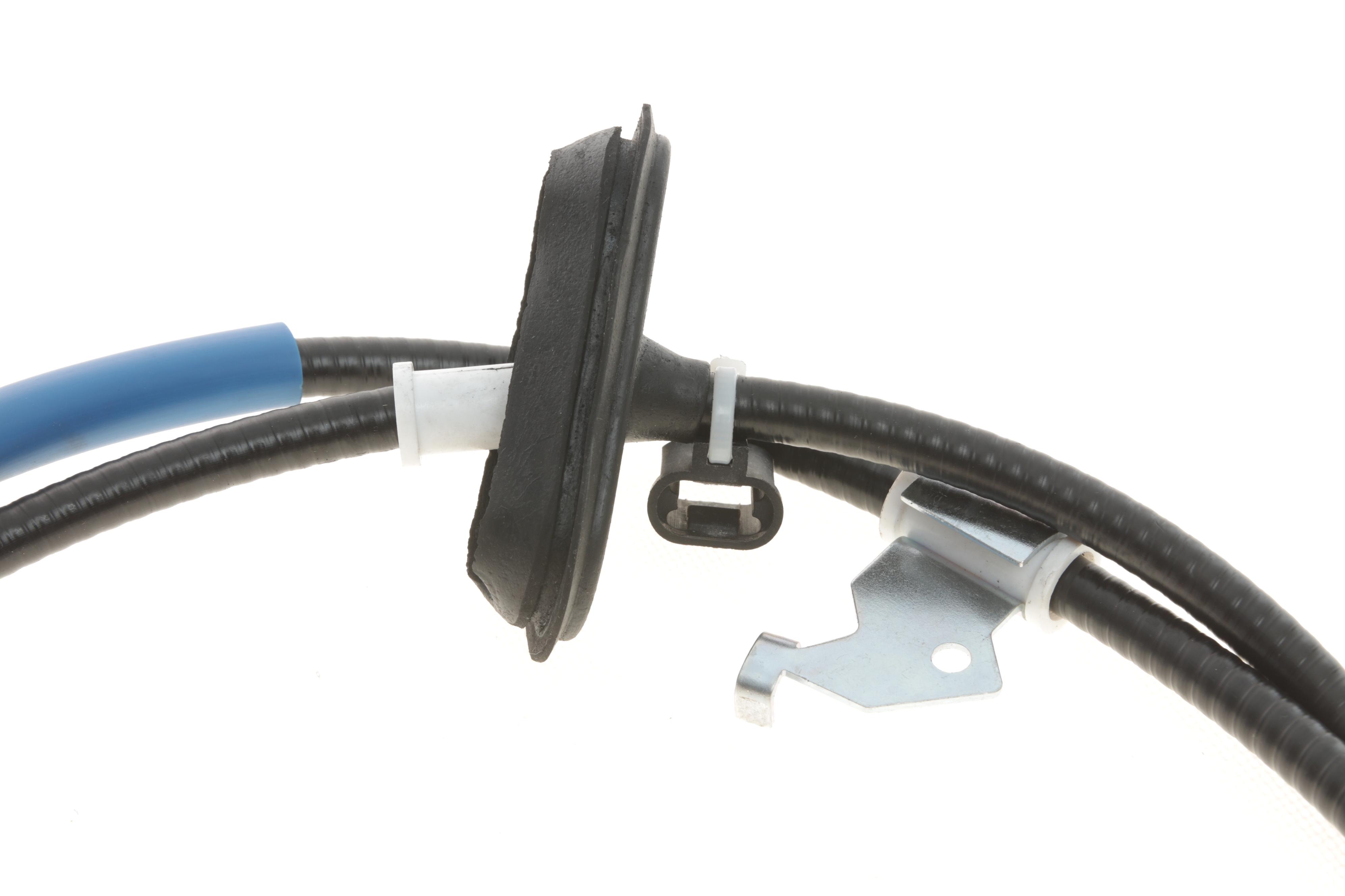 Трос ручника (R) Opel Astra J/Chevrolet Cruze 1.3-2.0 09-15 (1809 мм)