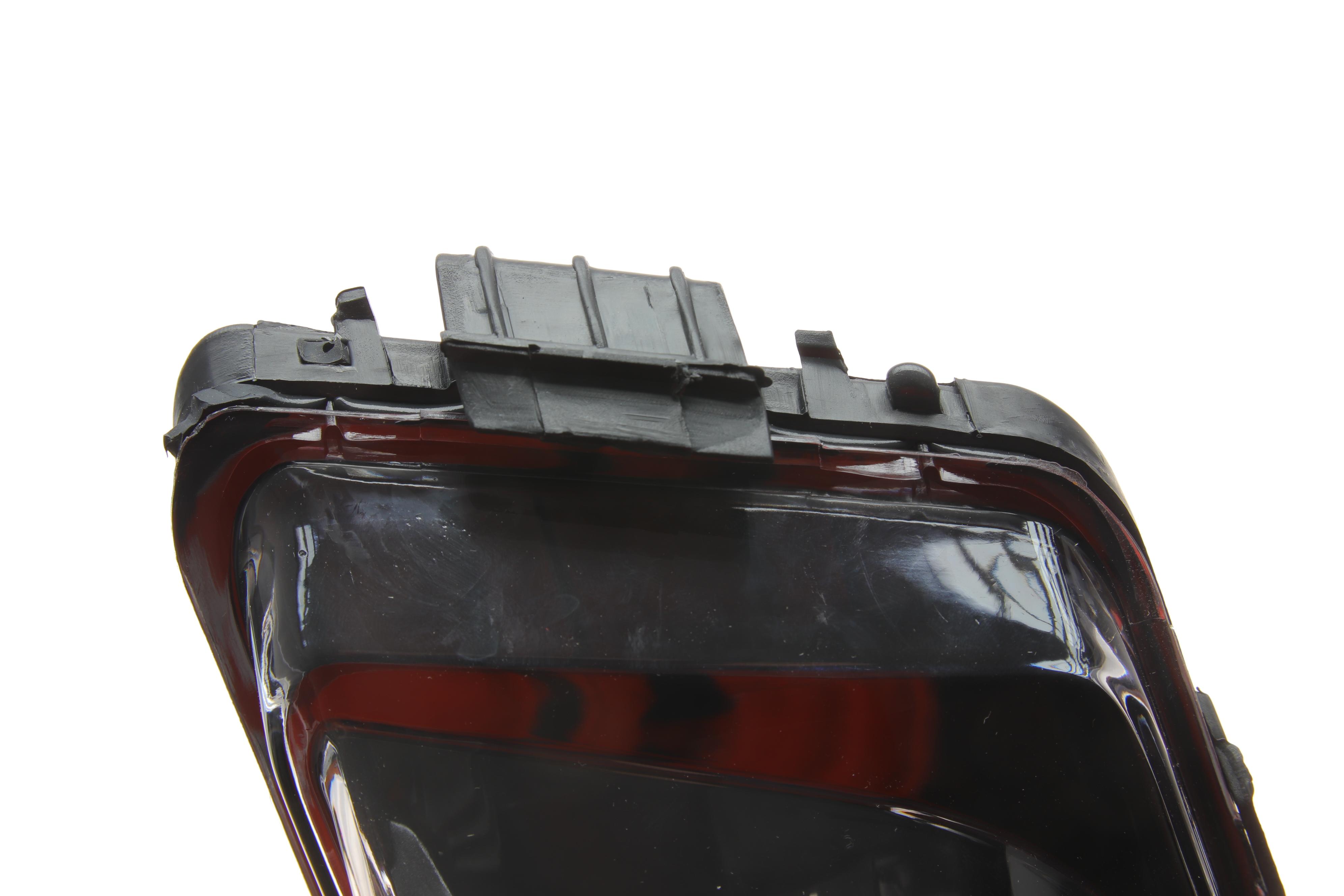 Фара протитуманна Skoda Octavia 1.2-2.0 TSI/TDI 12- (L) (чорна)(пошкоджений регулятор)