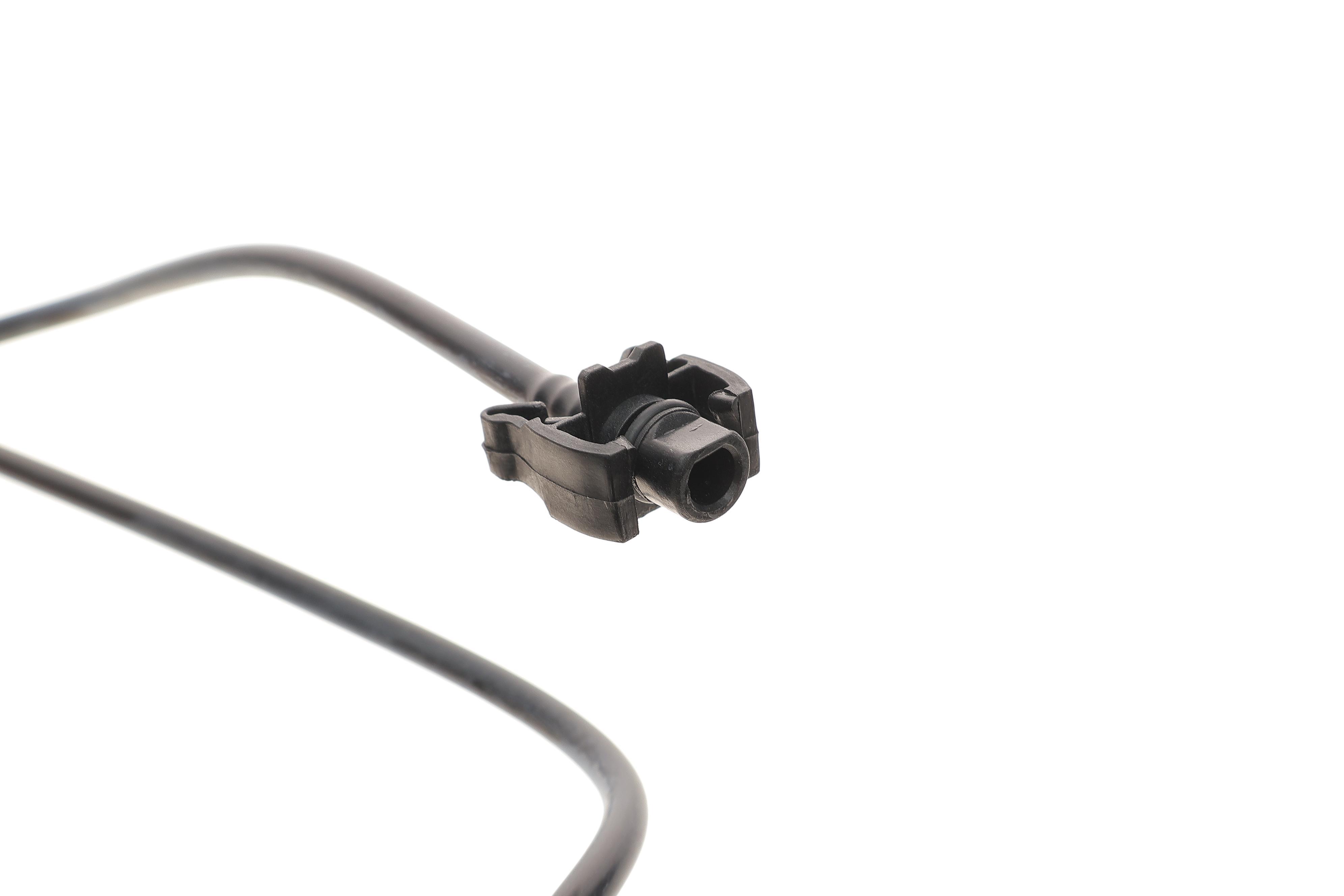 Шланг системы охлаждения Ford Fiesta VI 1.4-1.6TDCi 08-