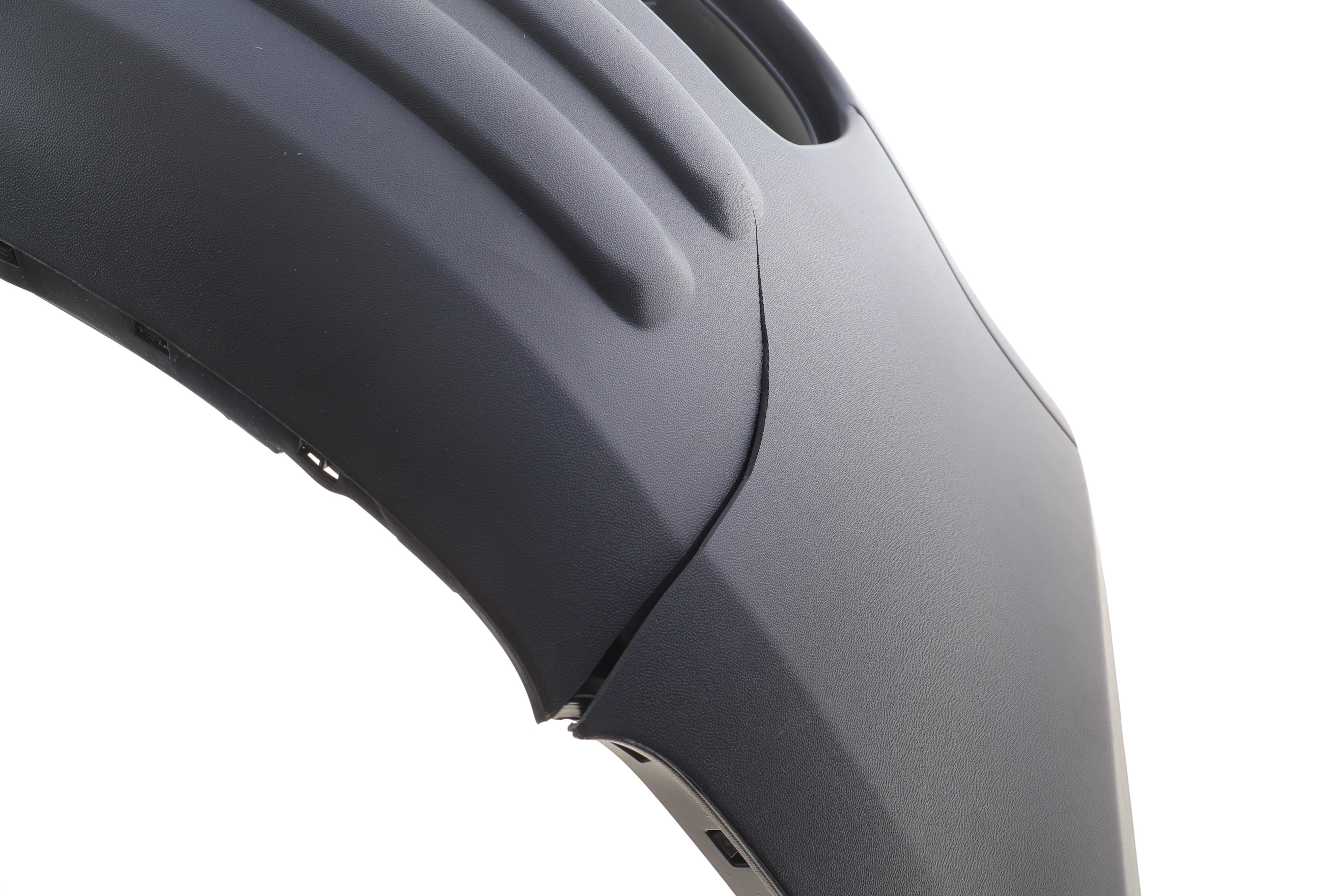 Бампер (передній) VW Caddy III 04-10(пошкоджений)