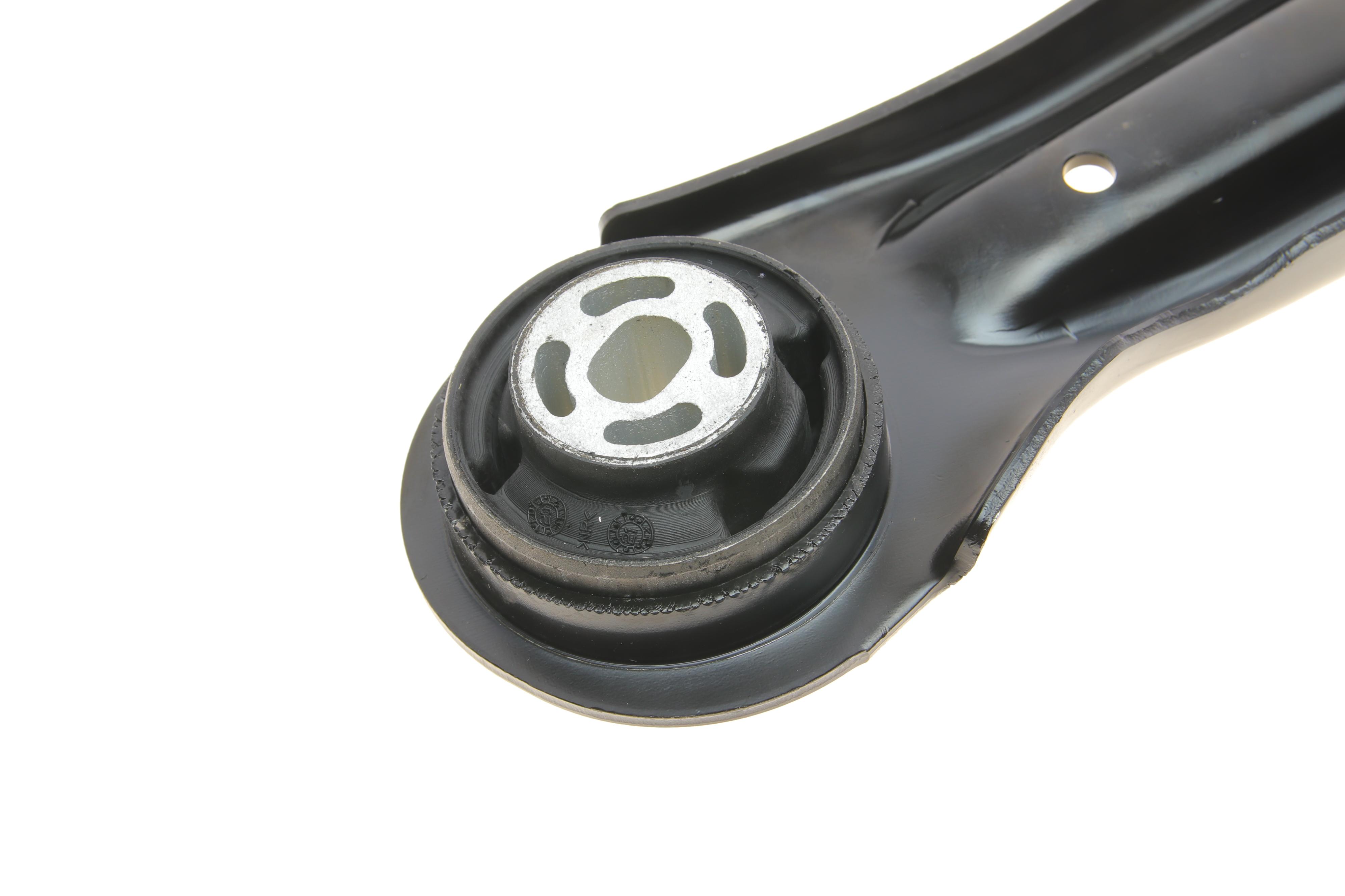 Важіль підвіски (передній) (R) Ford Fiesta VII 17-