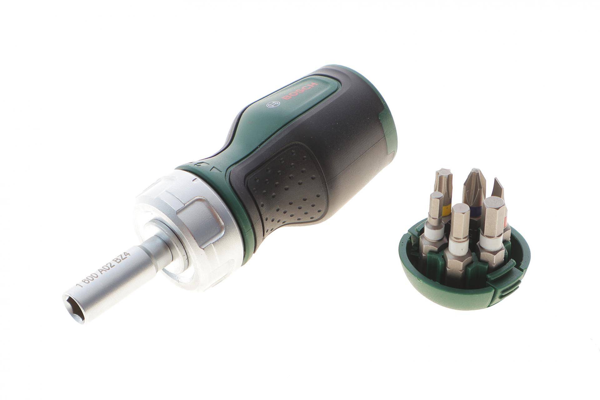 Викрутка із тріскачкою M6 та біти 6 од. знято з постачання