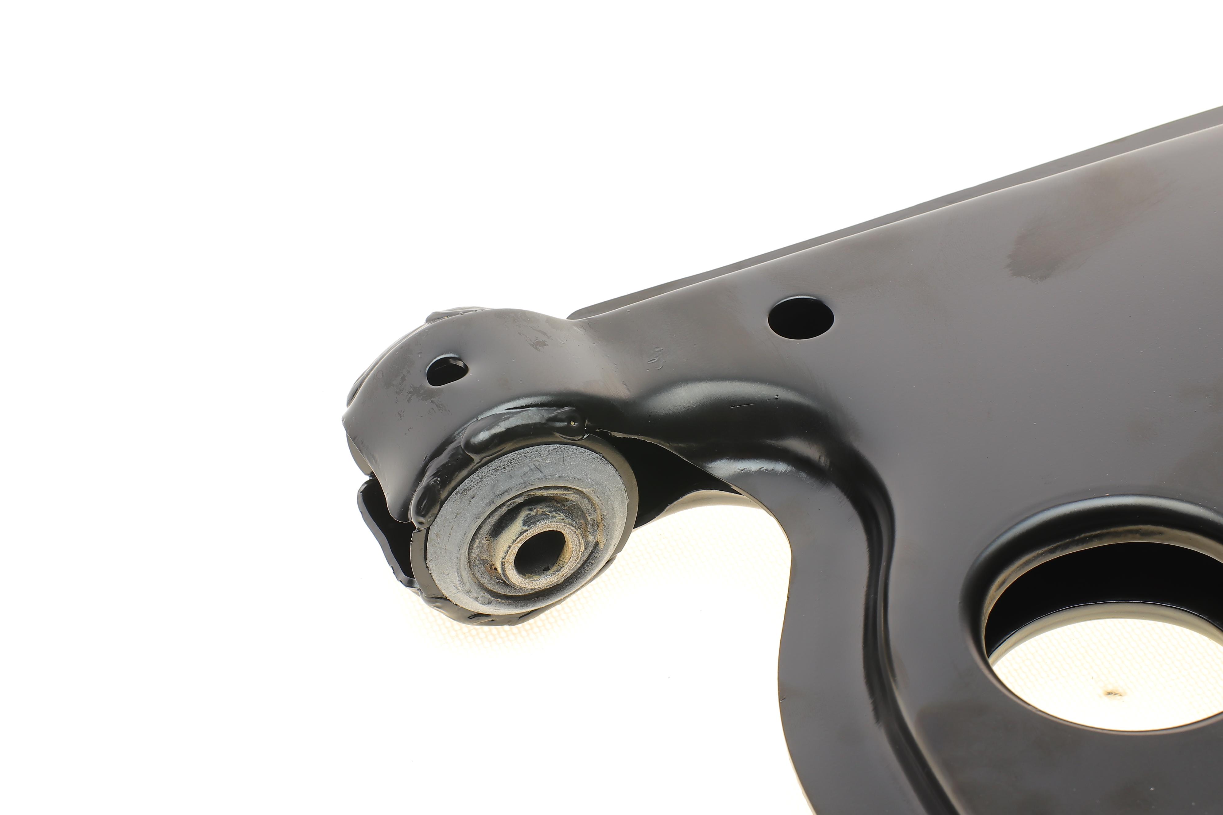 Важіль підвіски (передній/знизу) (L) Opel Astra H 04-14/Meriva B 10-17/Zafira B 05-15 (з кульовою)