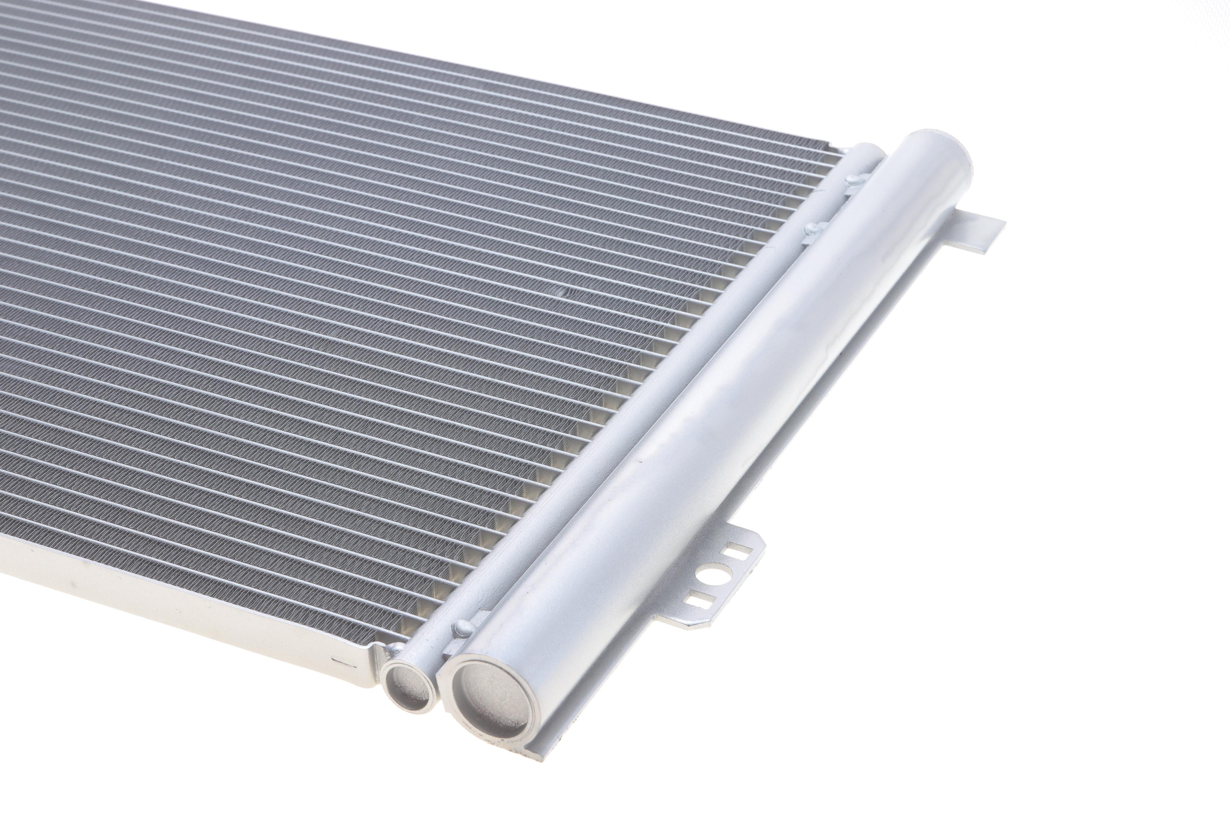 Радіатор кондиціонера Citroen Jumper/Peugeot Boxer 2.0-3.0HDI 06-