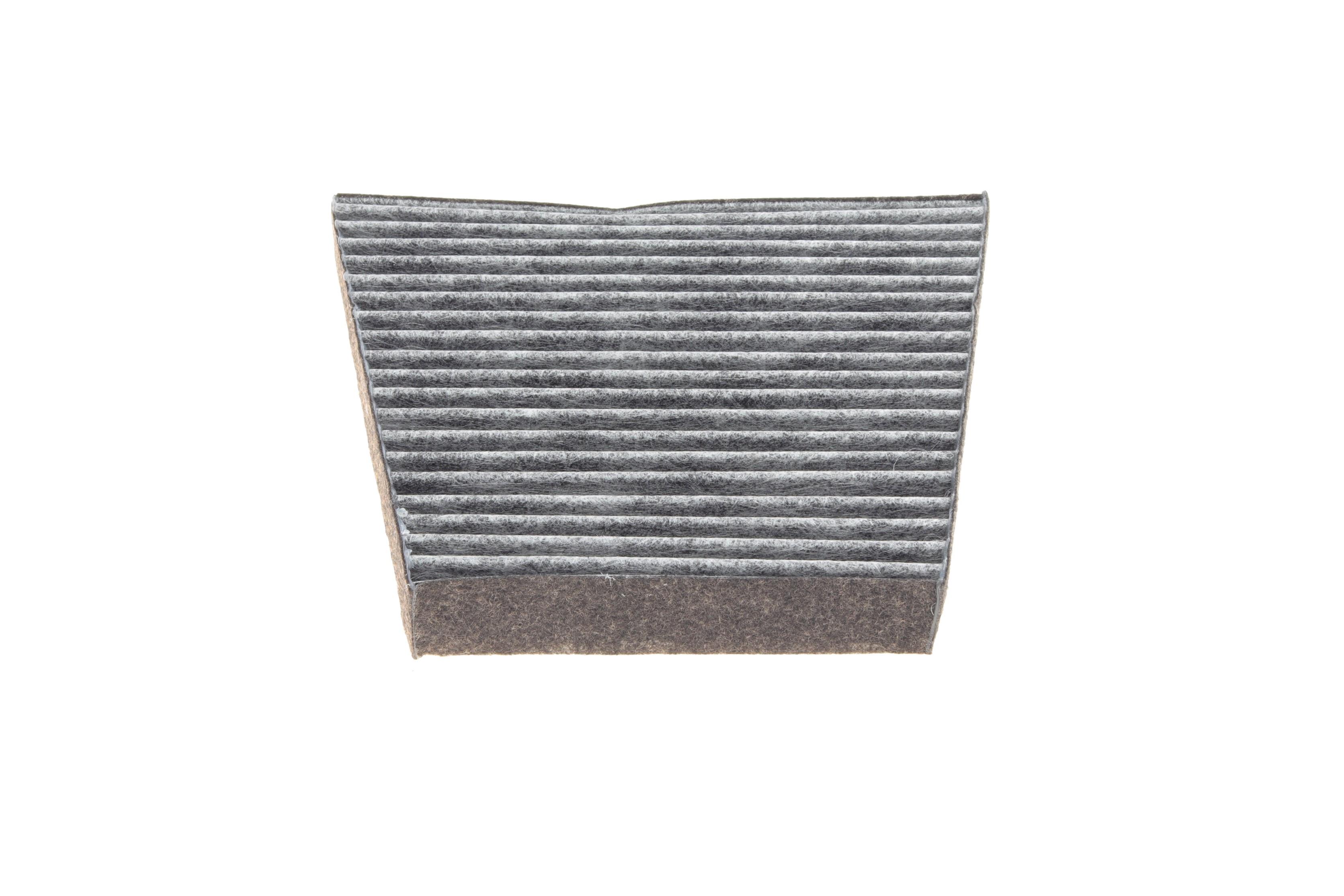 Фільтр салону VW Phaeton 02-16 (вугільний) (к-кт)