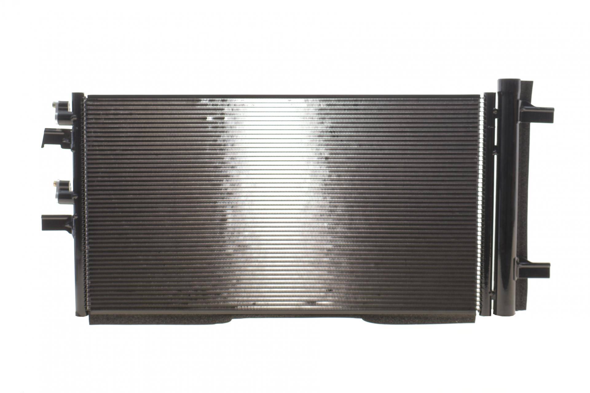 Радіатор кондиціонера BMW X1 (F48) 1.5 (B38) 20-