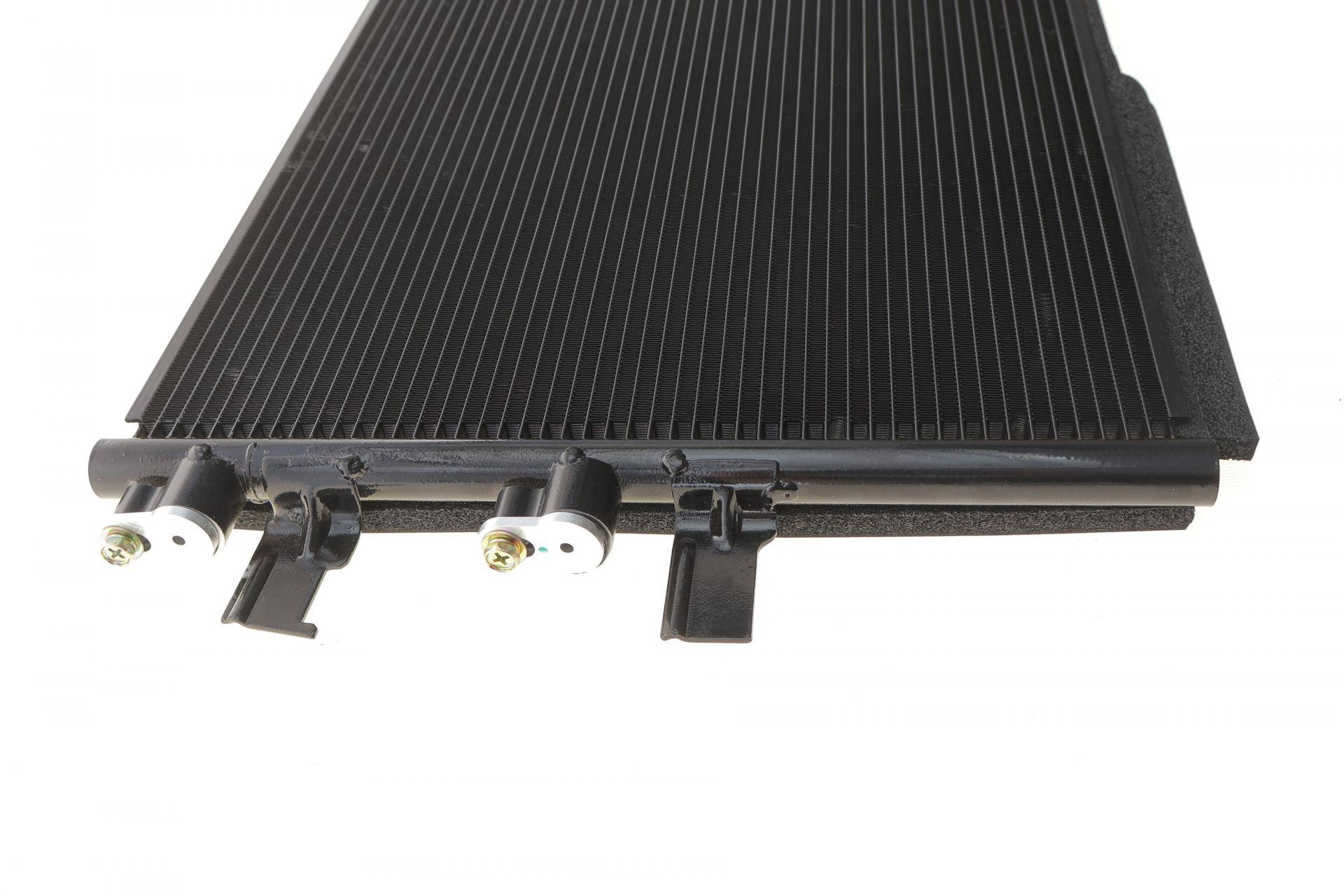 Радіатор кондиціонера BMW X1 (F48) 1.5 (B38) 20-
