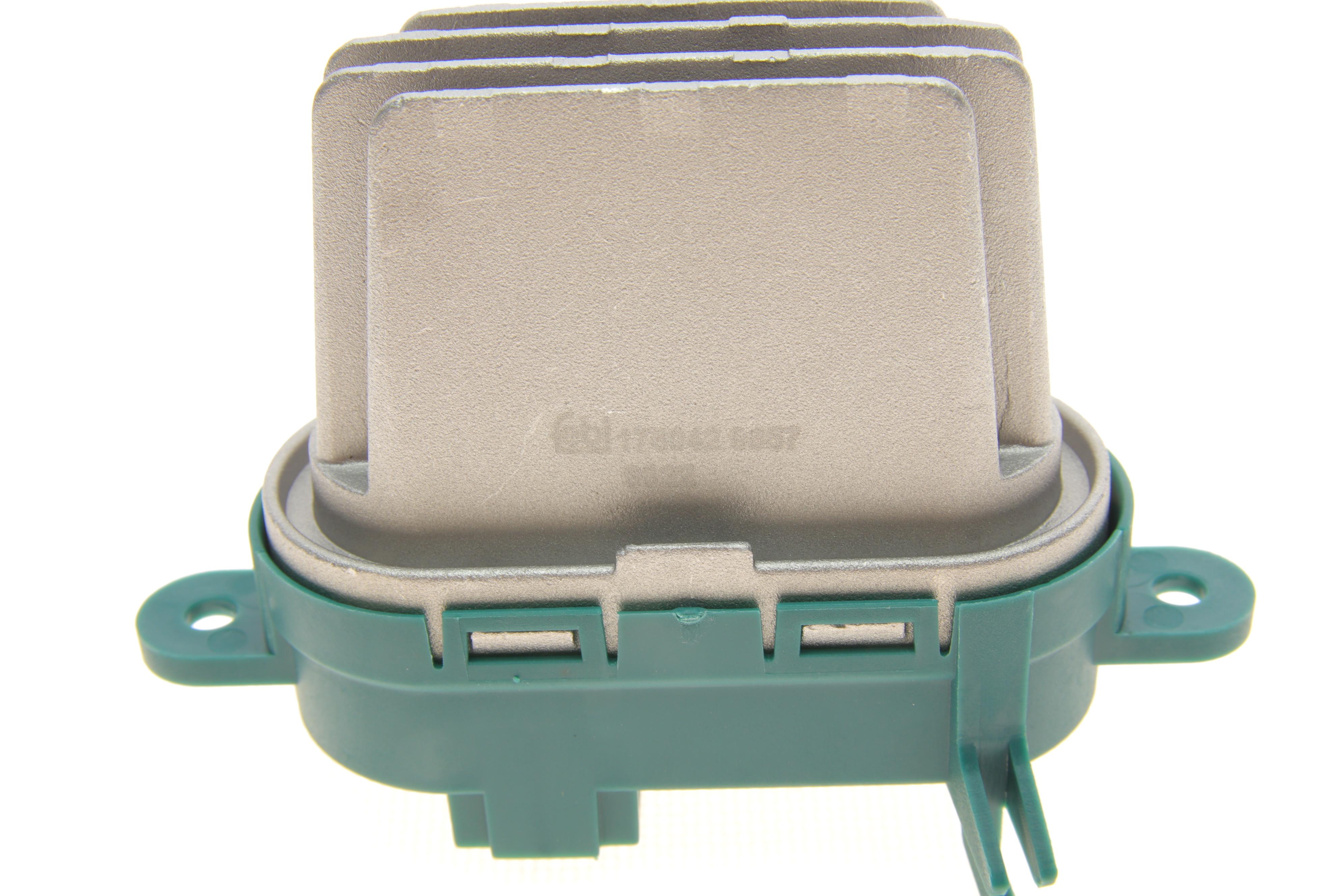 Резистор вентилятора печки VW T5/Sharan 03-