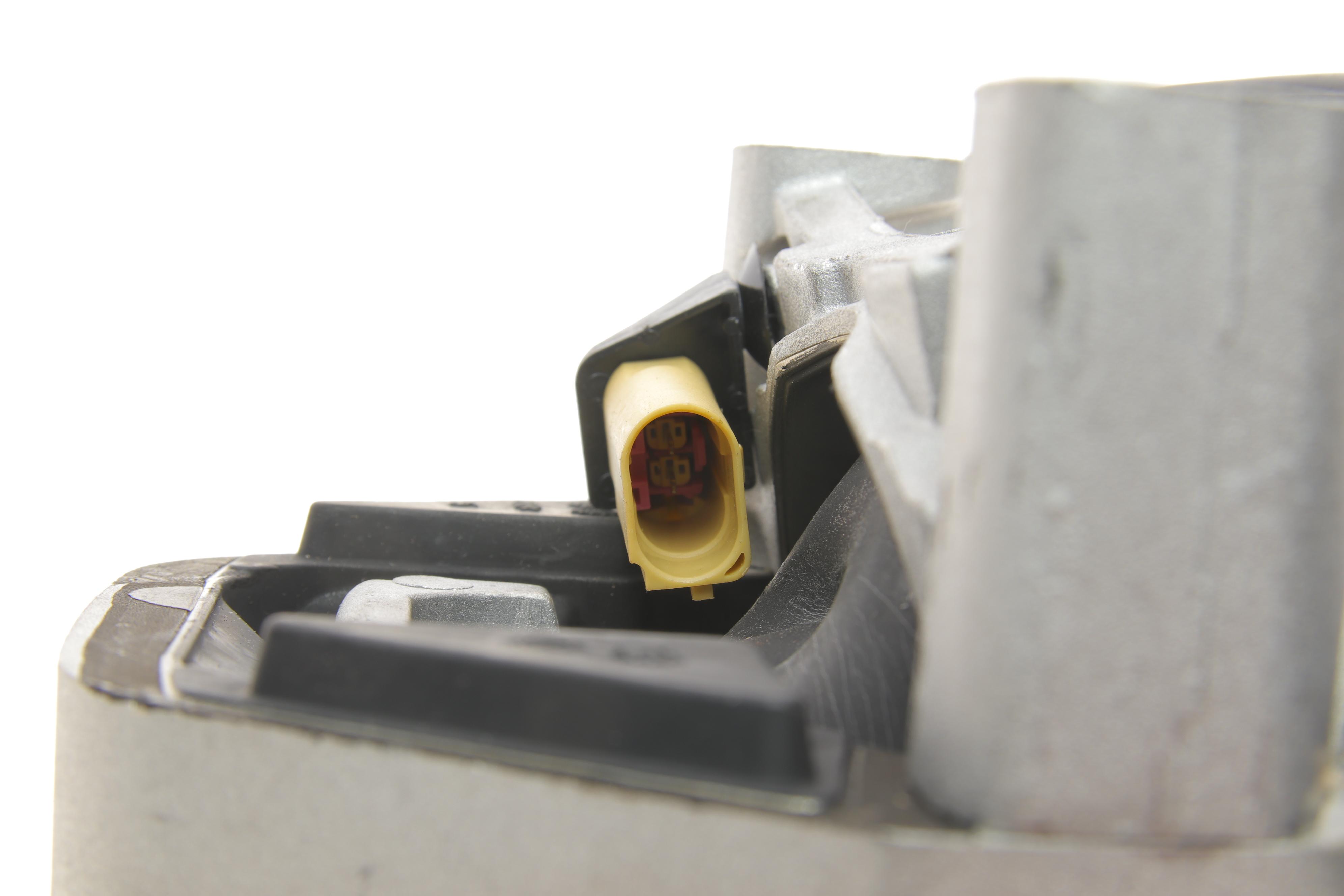 Подушка двигуна Audi A6 (C7) 2.0 TDI 13-18