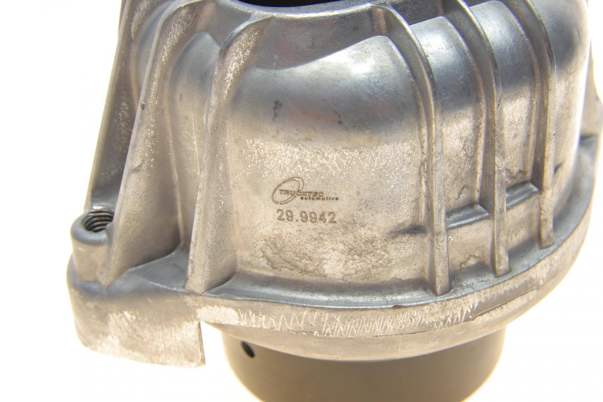 Подушка двигуна (передня) BMW 1 (E81/E88)/3 (E90/E91/E92/E93)/X1 (E84) 1.6/2.0/2.0D 04-15 N43/N45