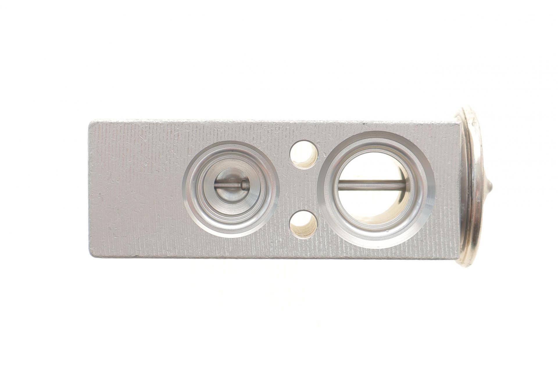 Клапан системи кондиціонування (розширювальний) Dacia Logan/Sandero 1.2 12-