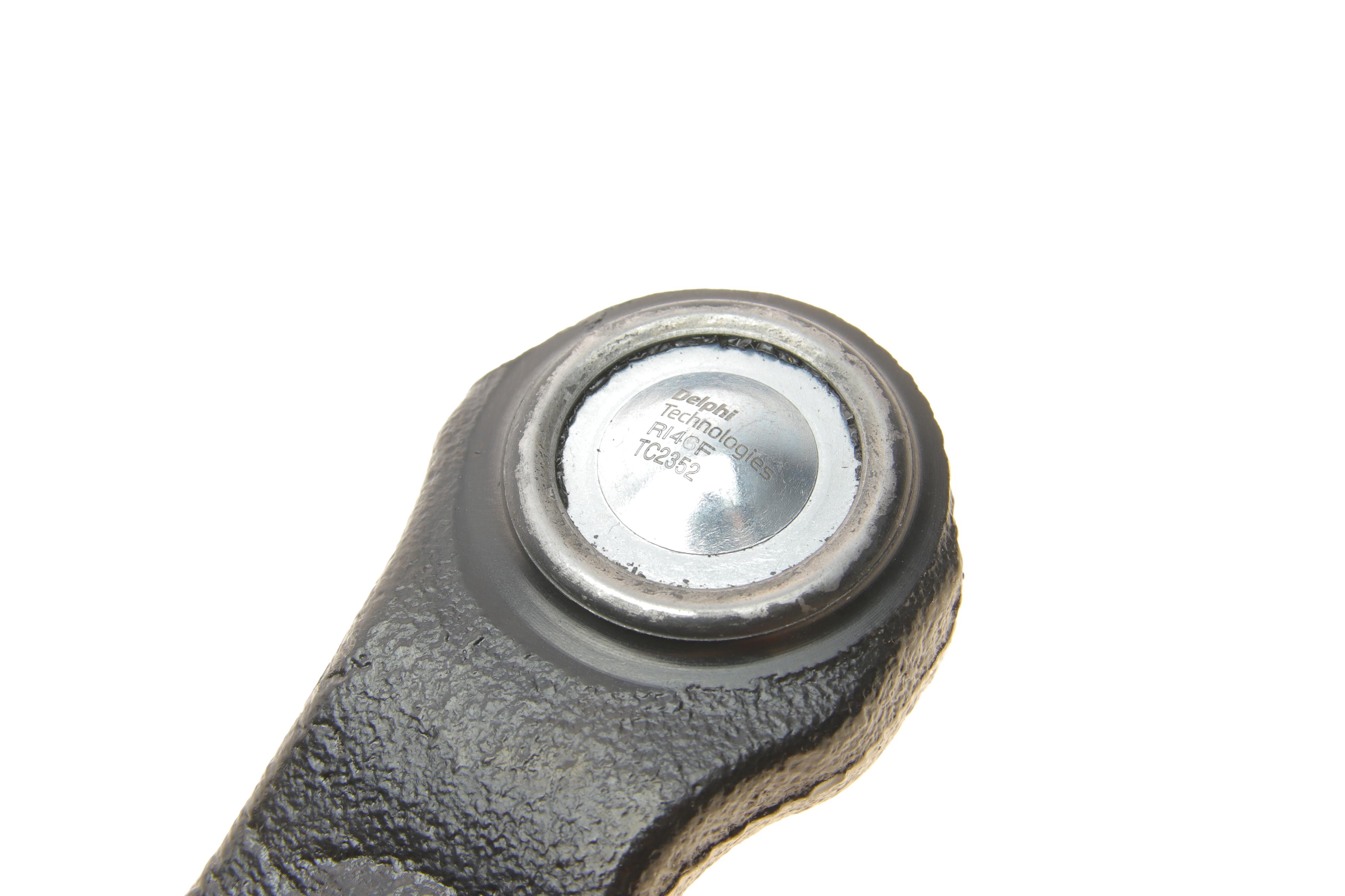 Важіль підвіски (передній/знизу/спереду) (R) Fiat 500/Ford Ka 07-