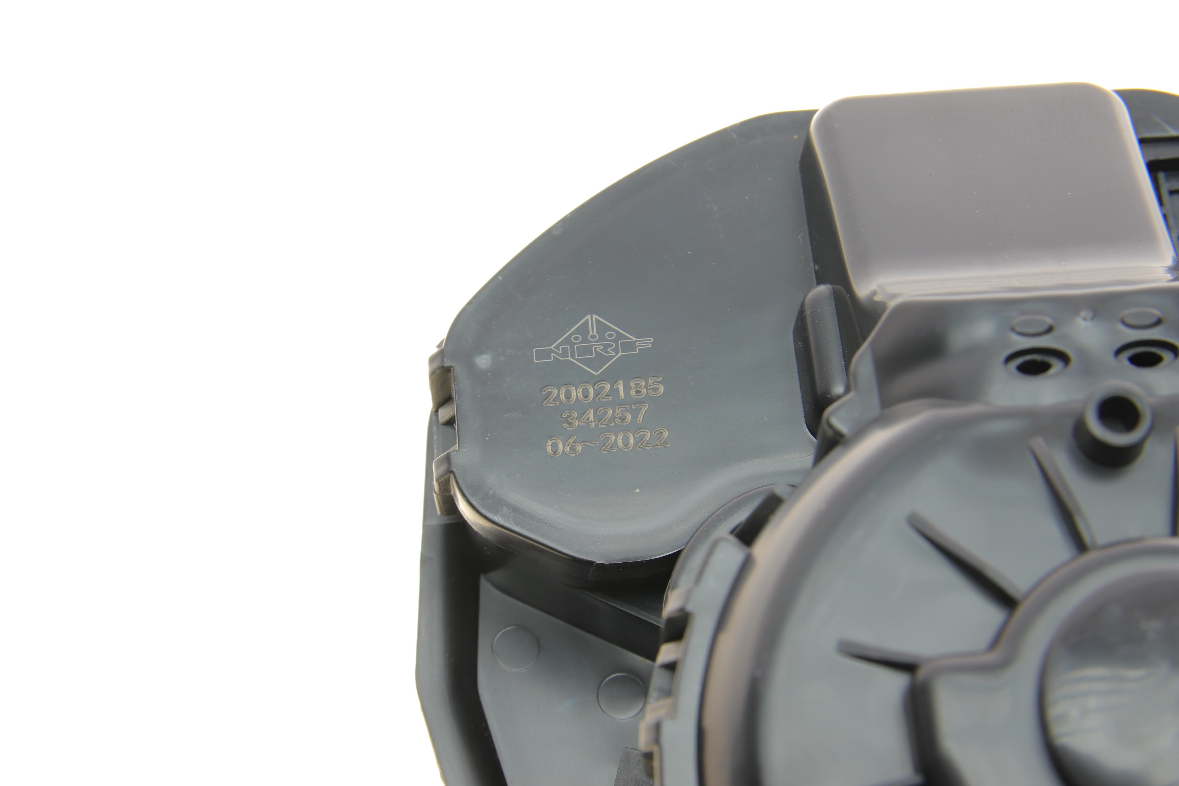 Моторчик пічки VW Touareg 10-18