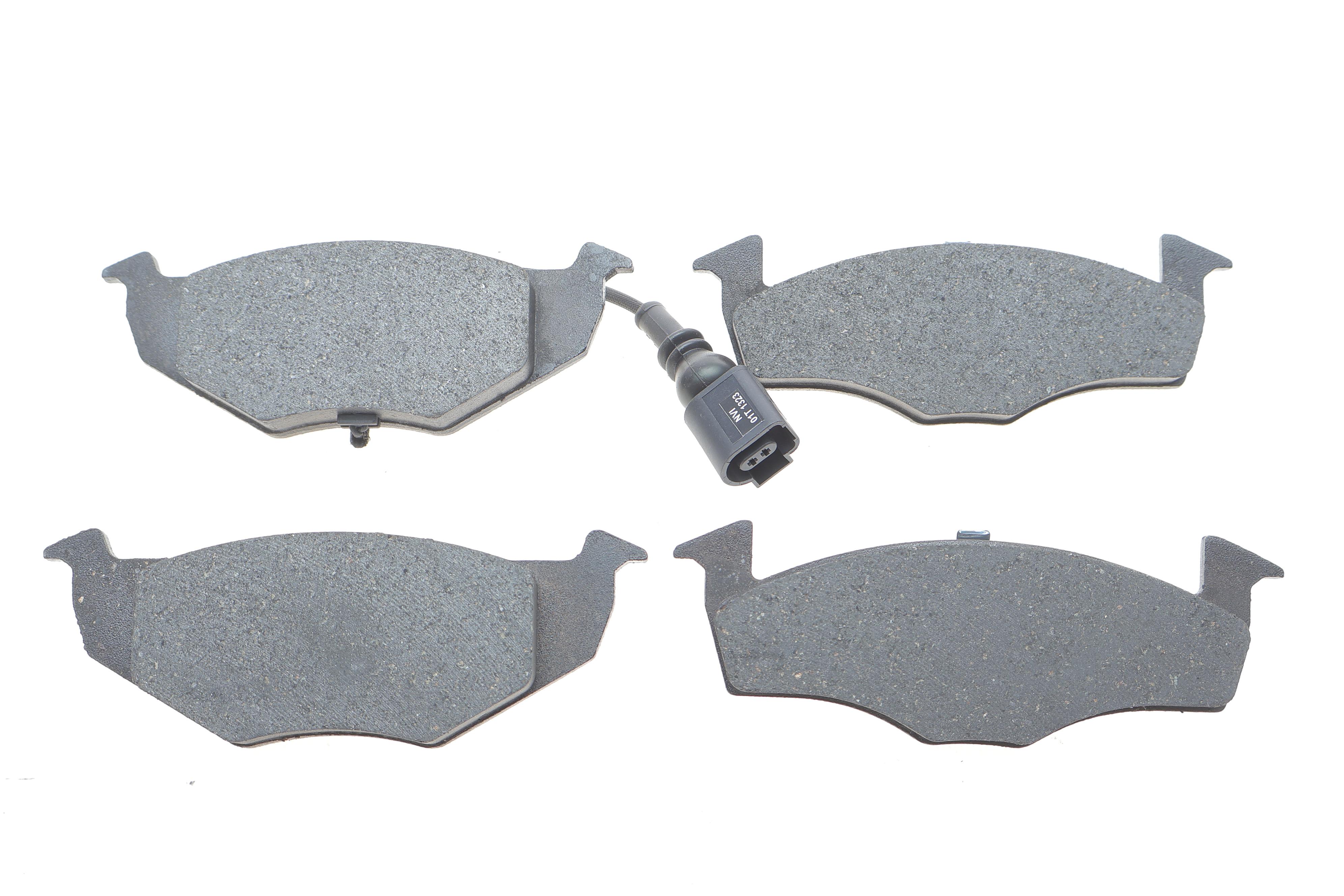 Колодки гальмівні (передні) Skoda Fabia 99-14/VW Polo IV 02-10 (+датчик)