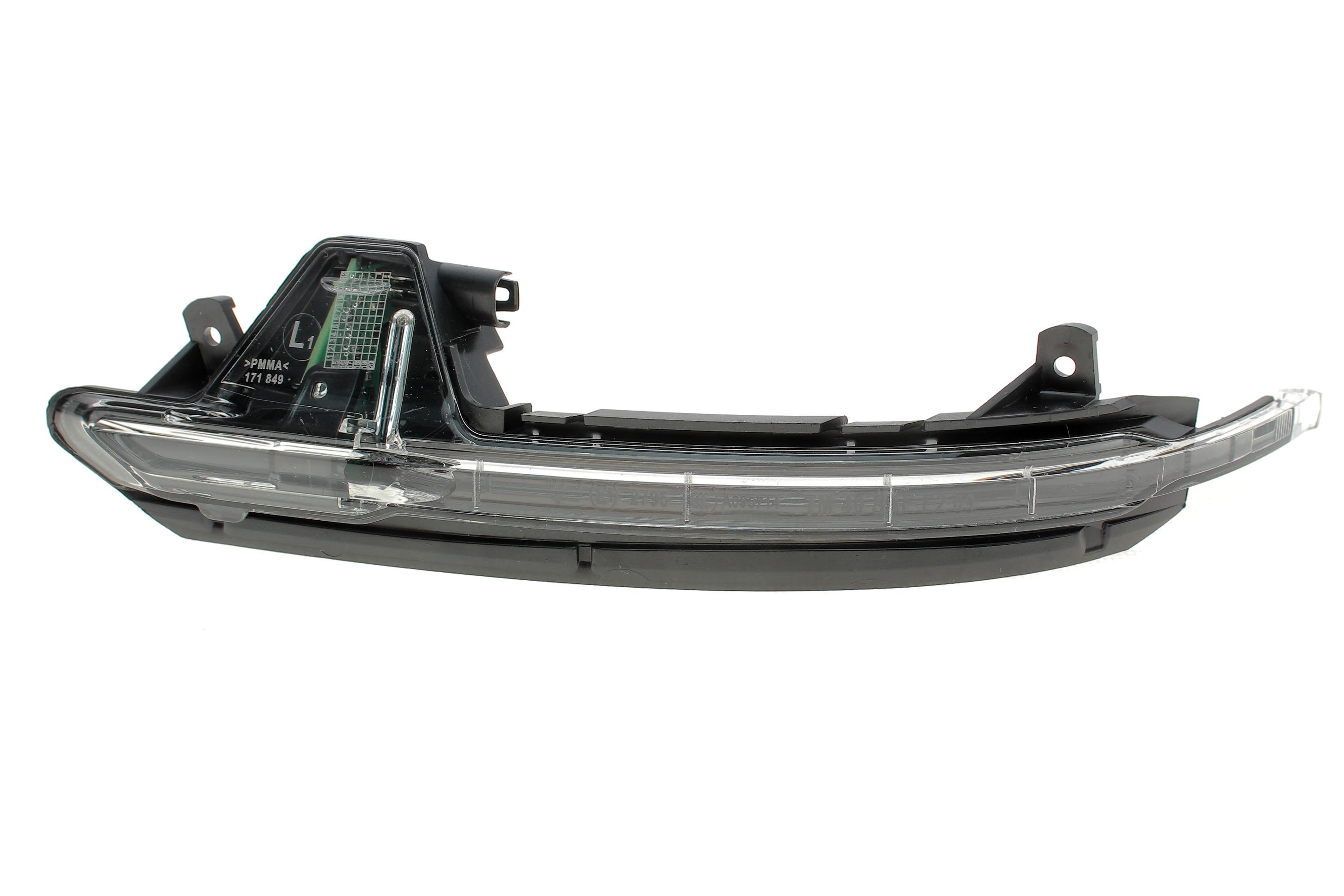 Повторювач повороту на дзеркало Audi Q7 15- (L) (всередині OE VAG)