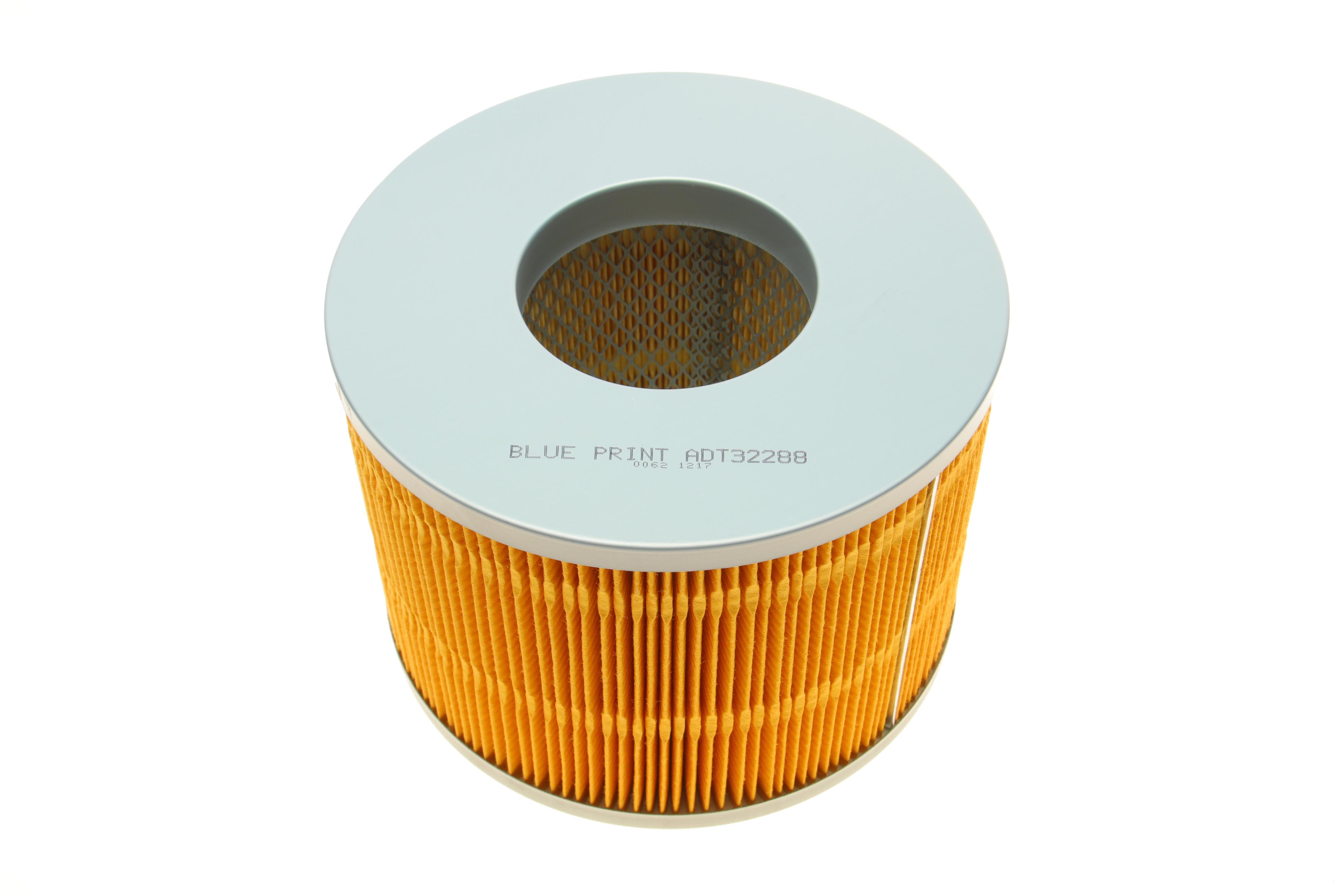 Фільтр повітряний Toyota Hilux 95-05/Land Cruiser 2.4-3.4 95-02