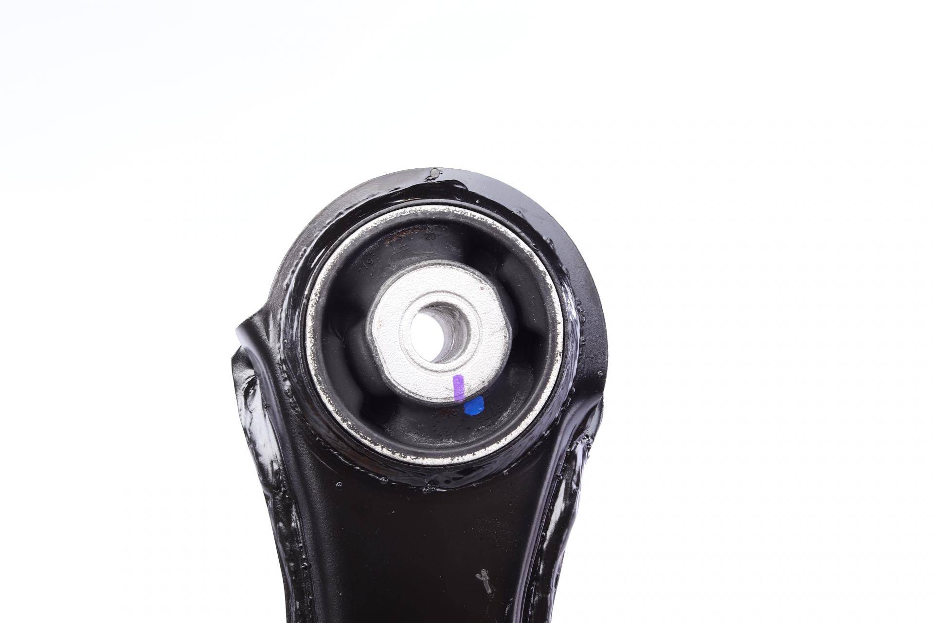 Важіль підвіски (передній/знизу) (R) MB A-class (W168) 1.4-2.1 97-04