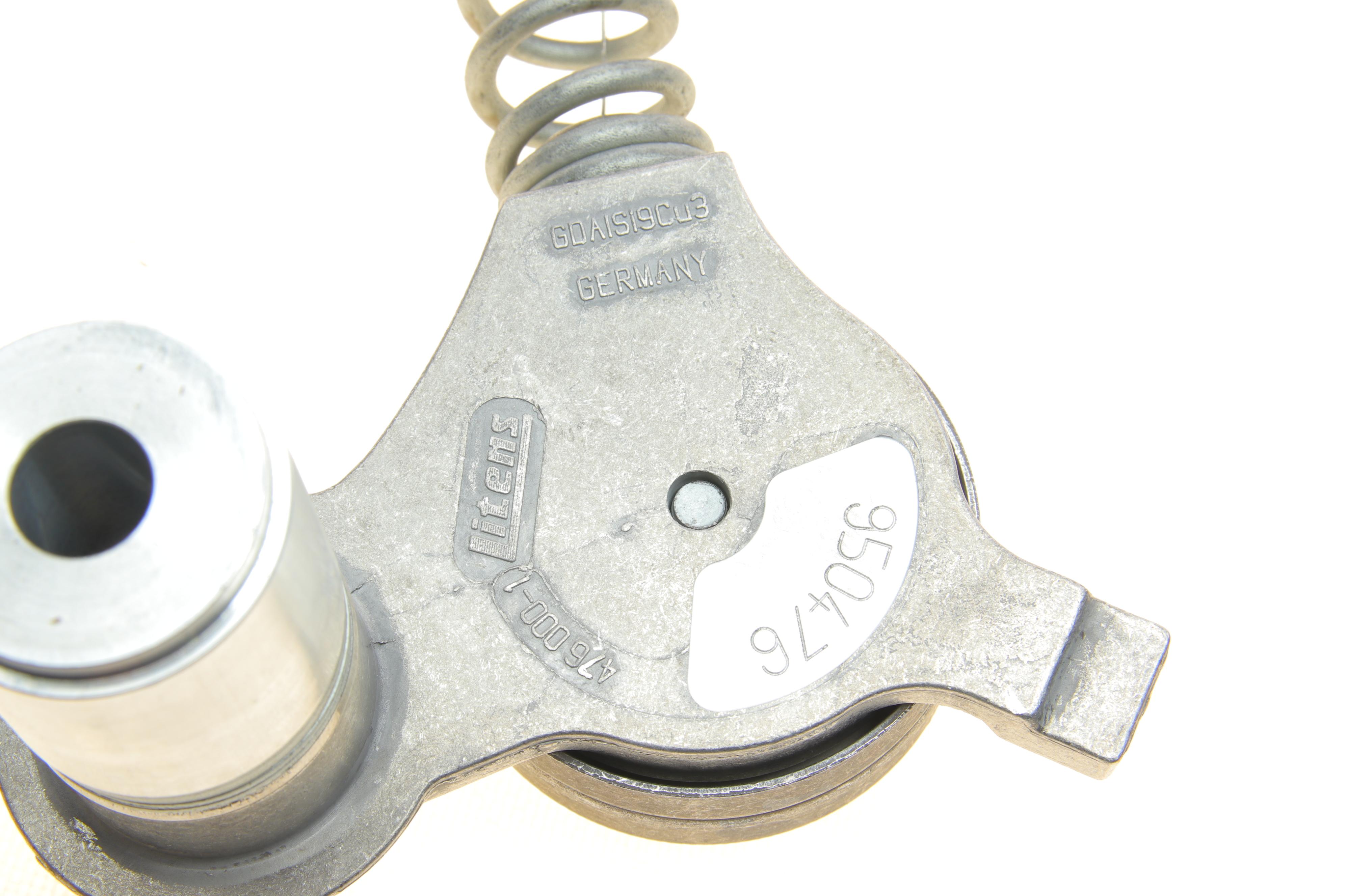 Натяжник ременя генератора Audi A4/A6 3.0 00-06