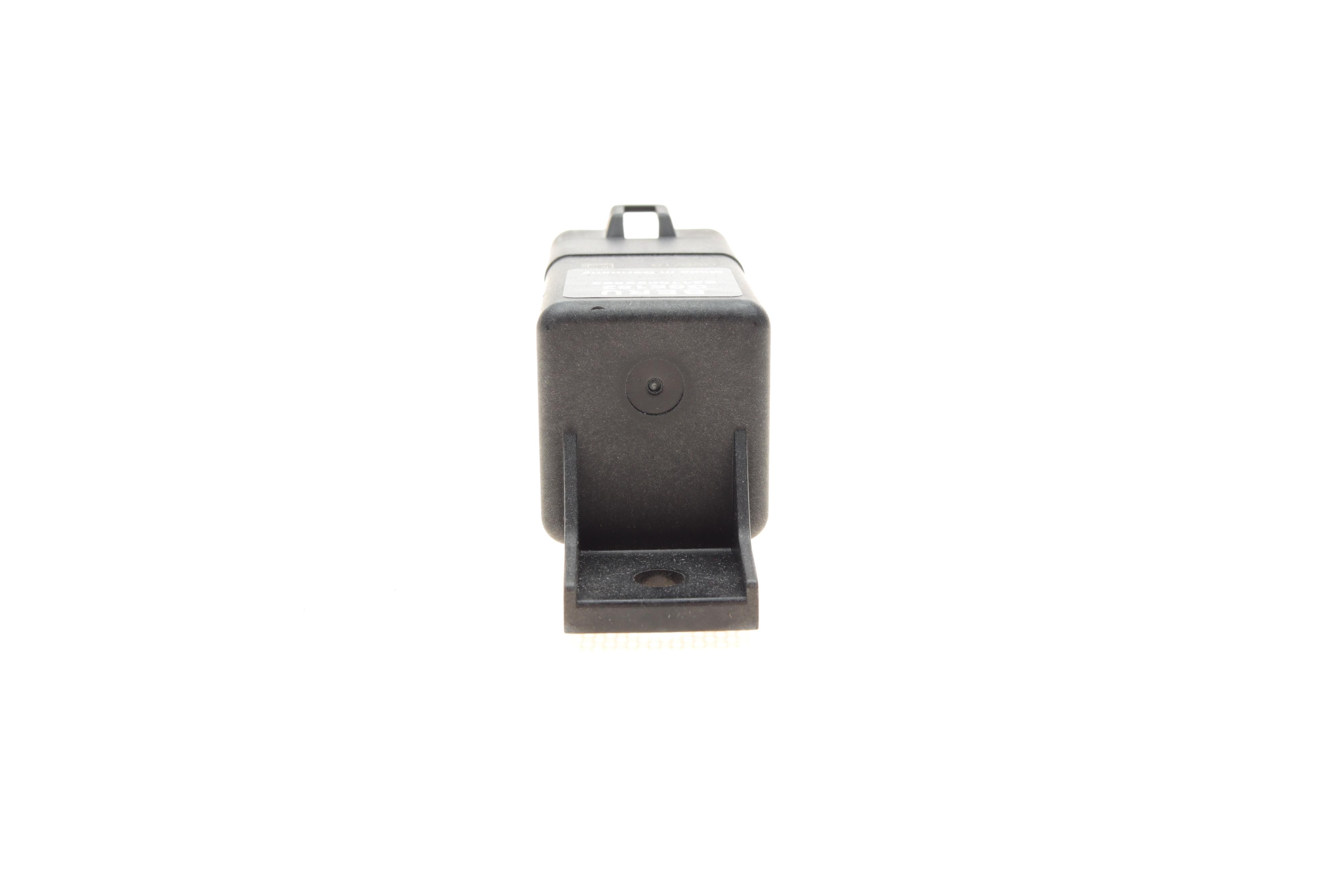 Реле свечей накала VW Crafter 11-/Caddy III/IV 1.6TDI/2.0TDI 04- (12V)