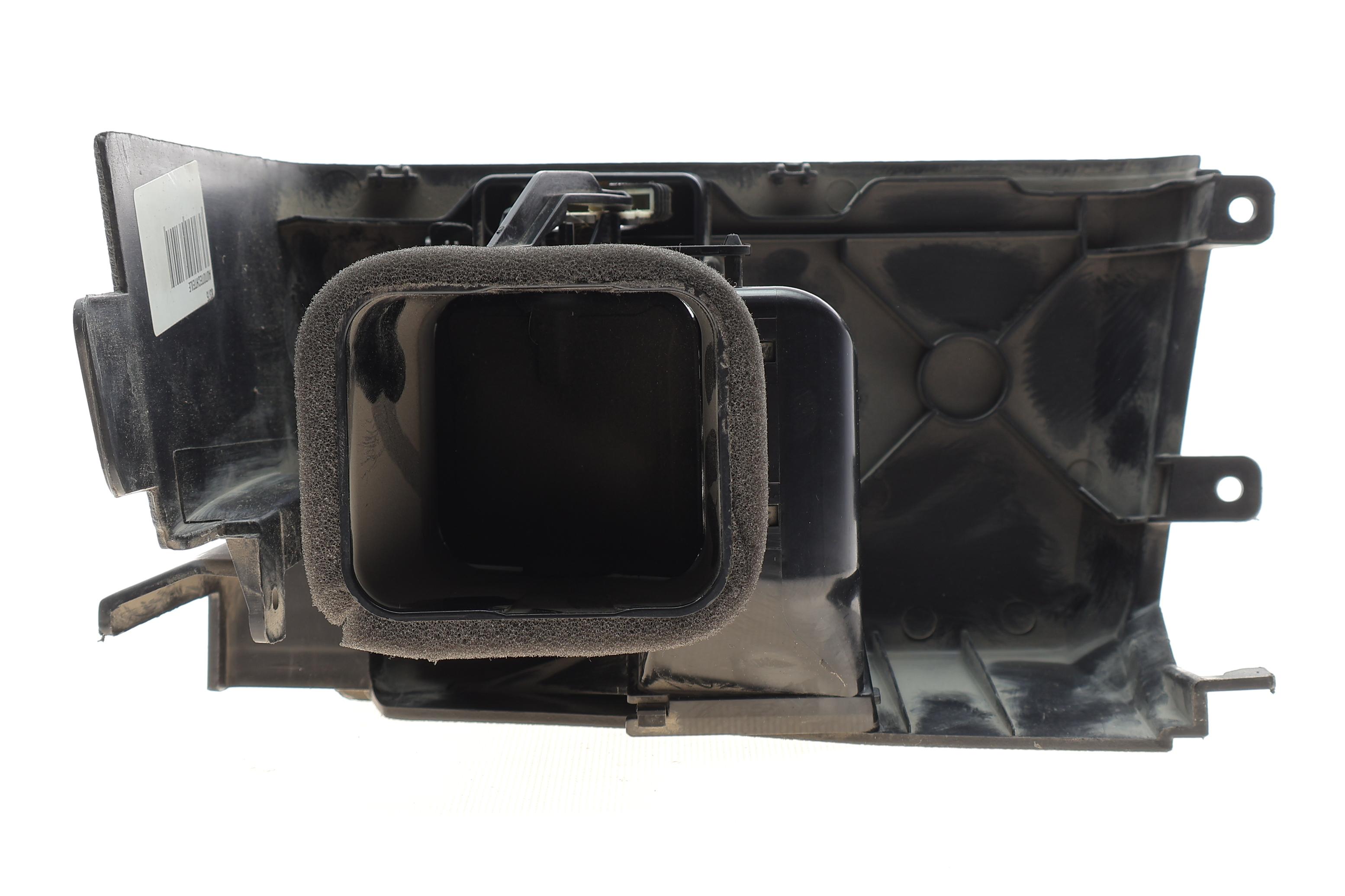 Дефлектор обігрівача (бічний/R) MB Sprinter/VW Crafter 06- (8375)