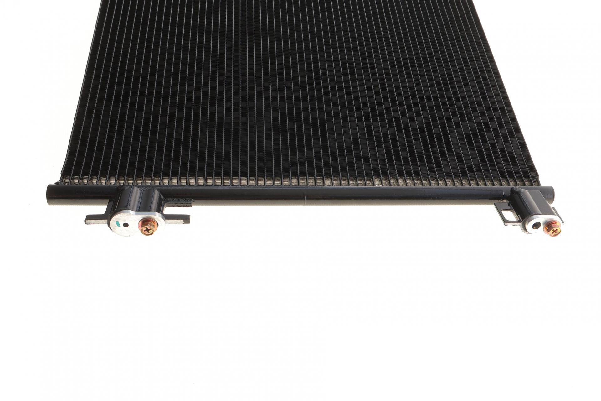 Радіатор кондиціонера (з осушувачем) Renault Arkana 1.6 19-