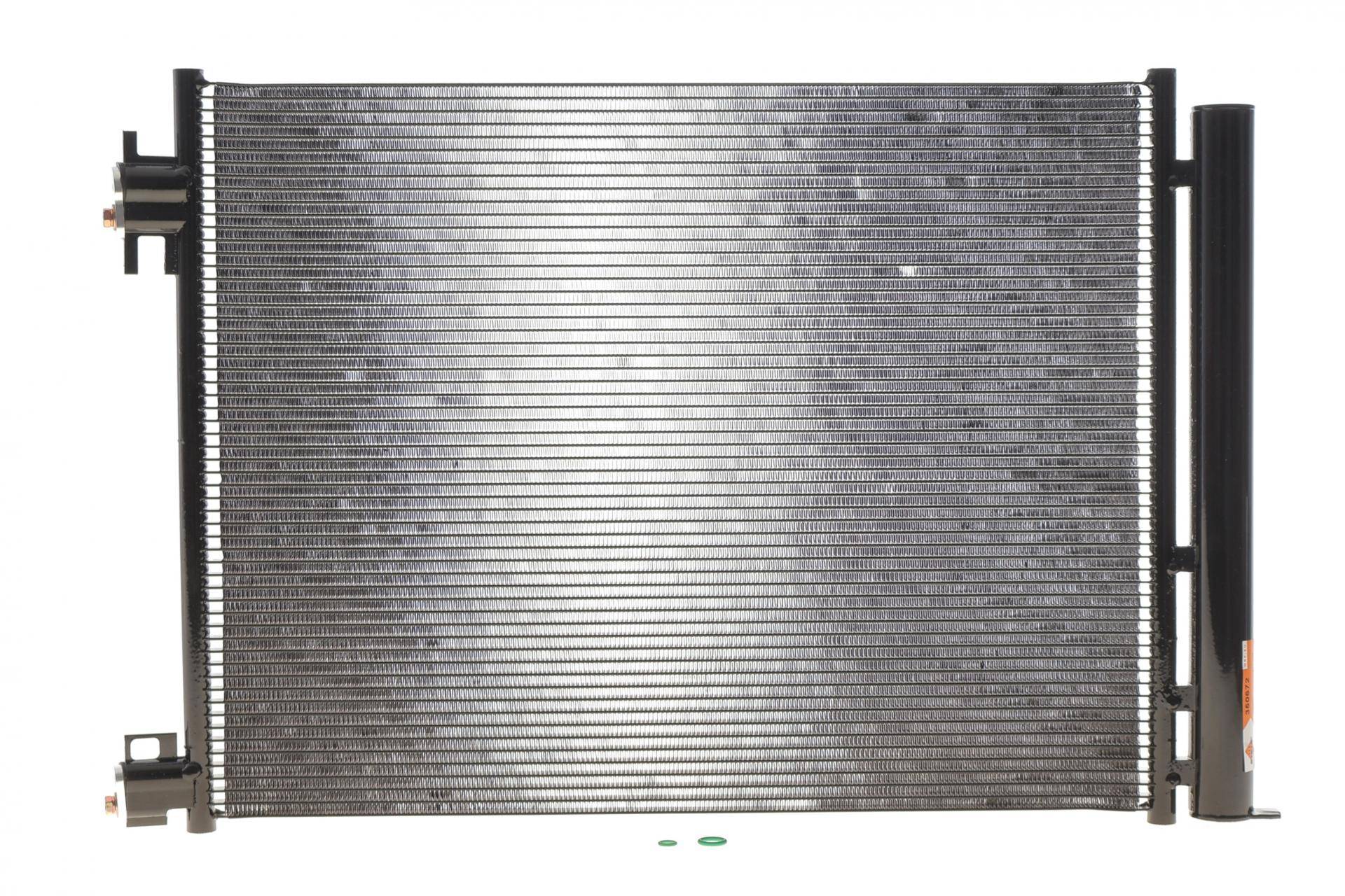 Радіатор кондиціонера (з осушувачем) Renault Arkana 1.6 19-