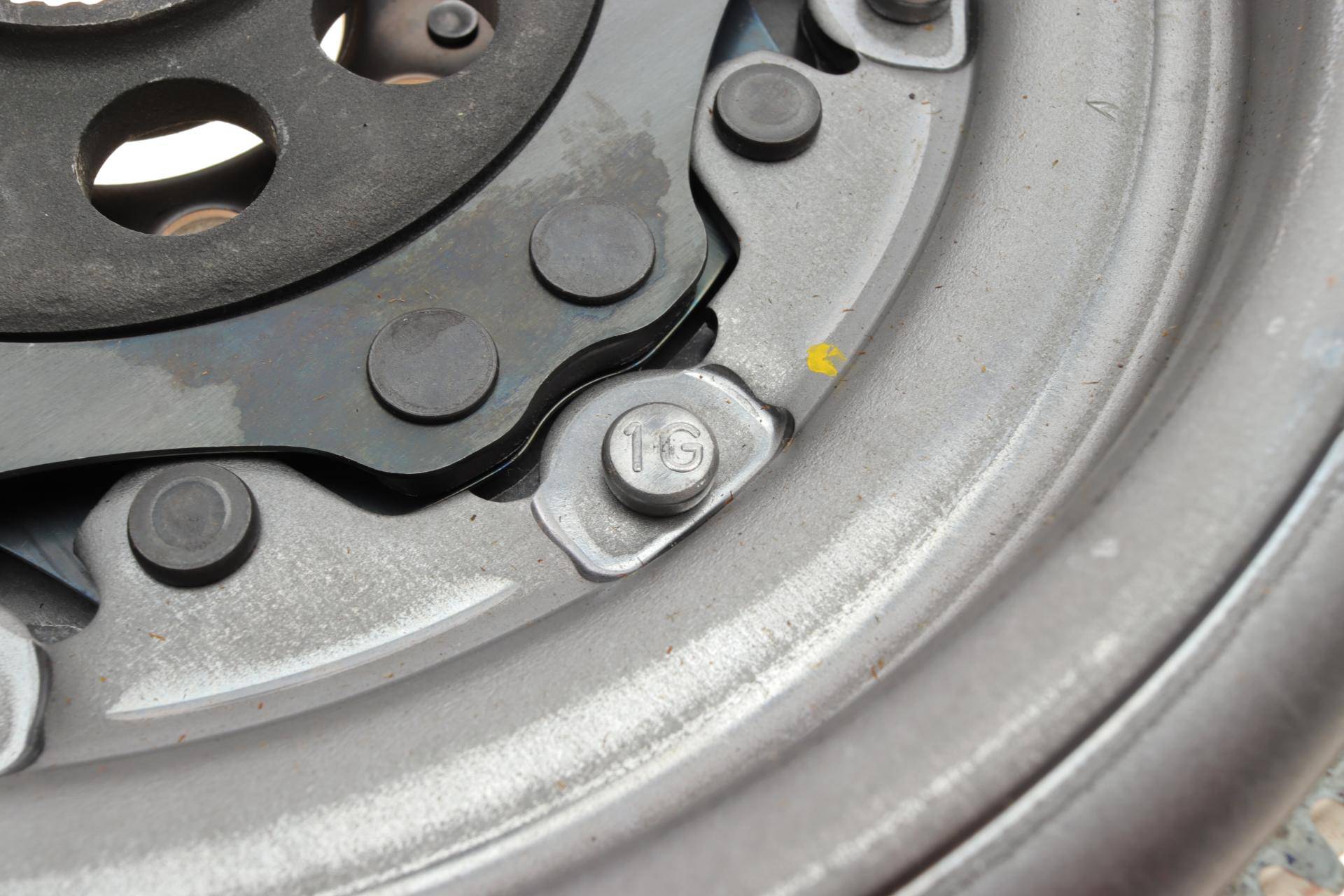 Демпфер зчеплення AUDI A3/VW Golf VII/Sharan 2.0 TSI/GTI 12-, DSG6-02E/0D9 (DQ250)