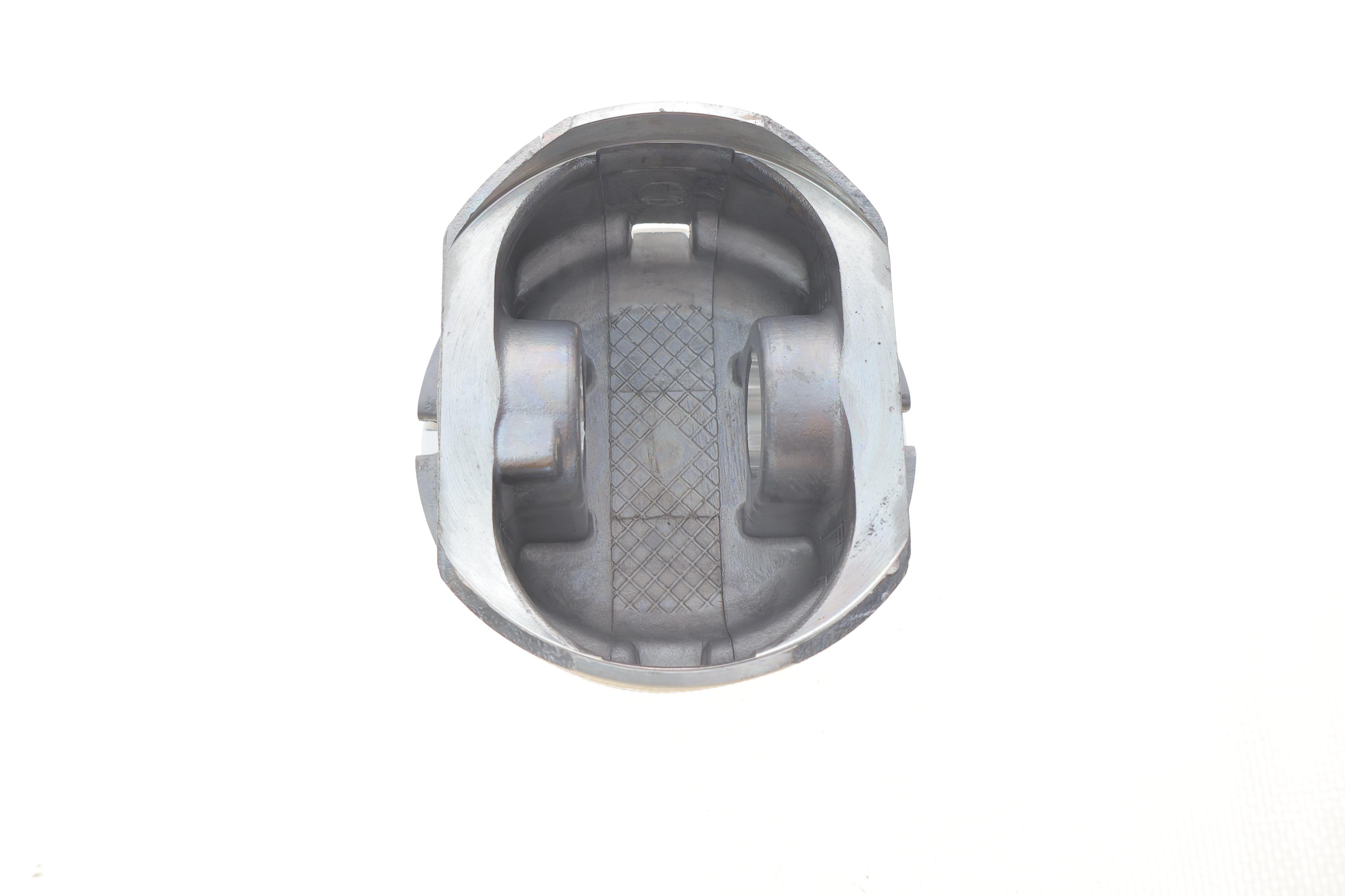 Поршень Dacia Logan/Sandero/Renault Clio/Megane 1.6 8V 96- (79.75mm/+0.25mm) (к-кт 4 шт)