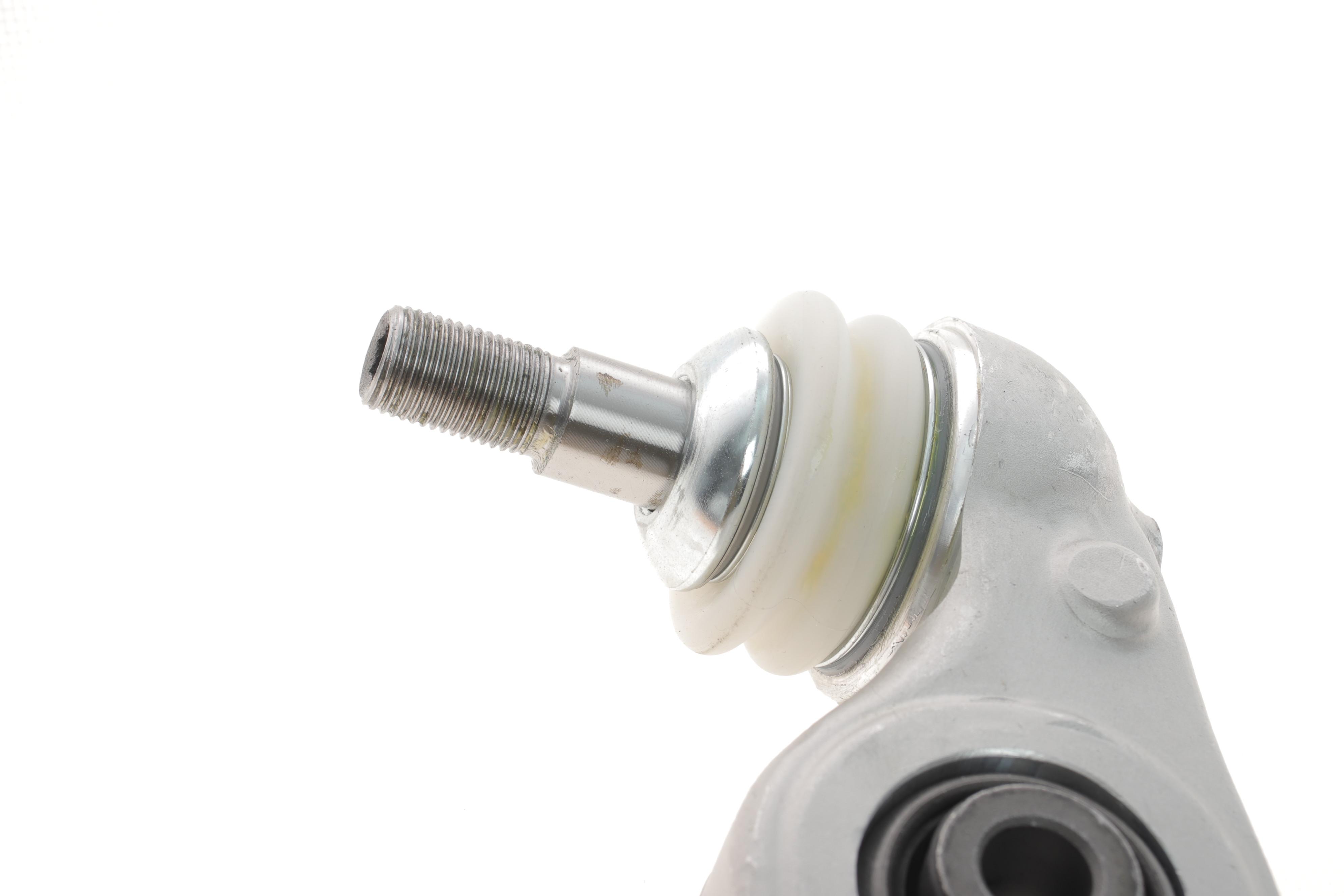 Важіль підвіски (передній/знизу/ззаду) (R) BMW 5 (F10/F11)/6 (F12/F13) 09-