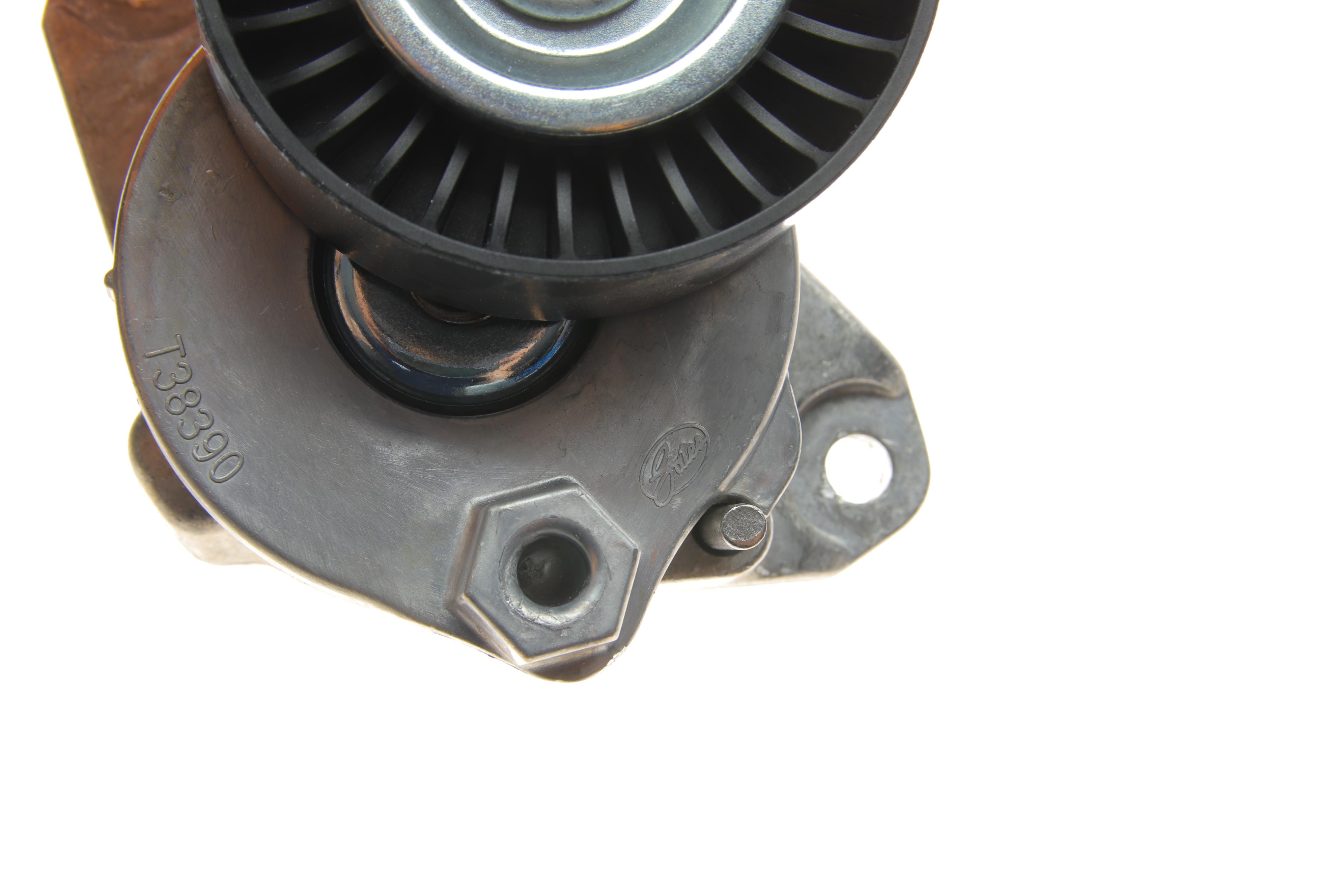 Натяжитель ремня генератора MB C-class (W204)/E-class (W211/W212) 6.2 06- M156