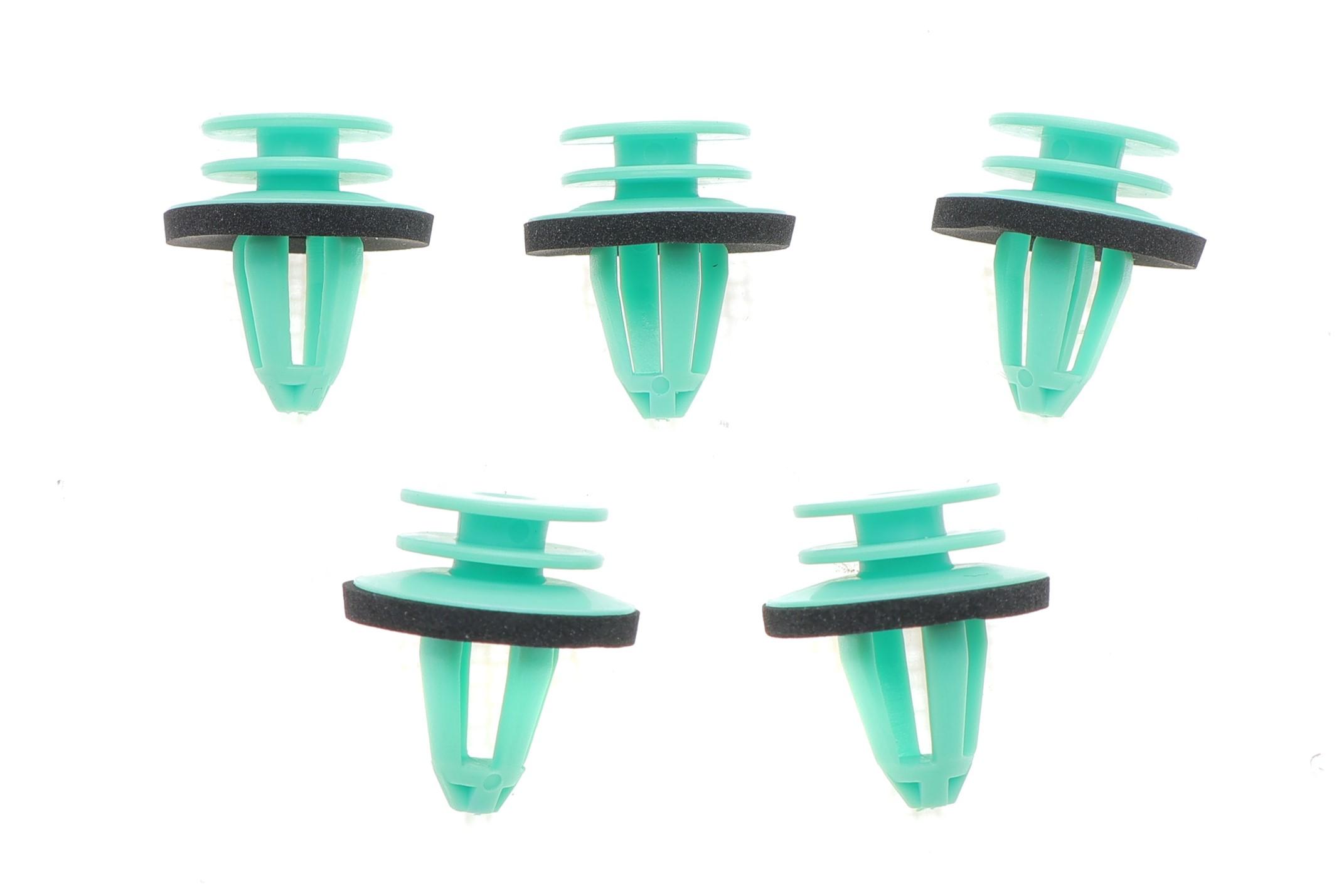 Кліпса кріплення обшивки дверей (к-кт 5 шт) Skoda Octavia/Fabia 99-14