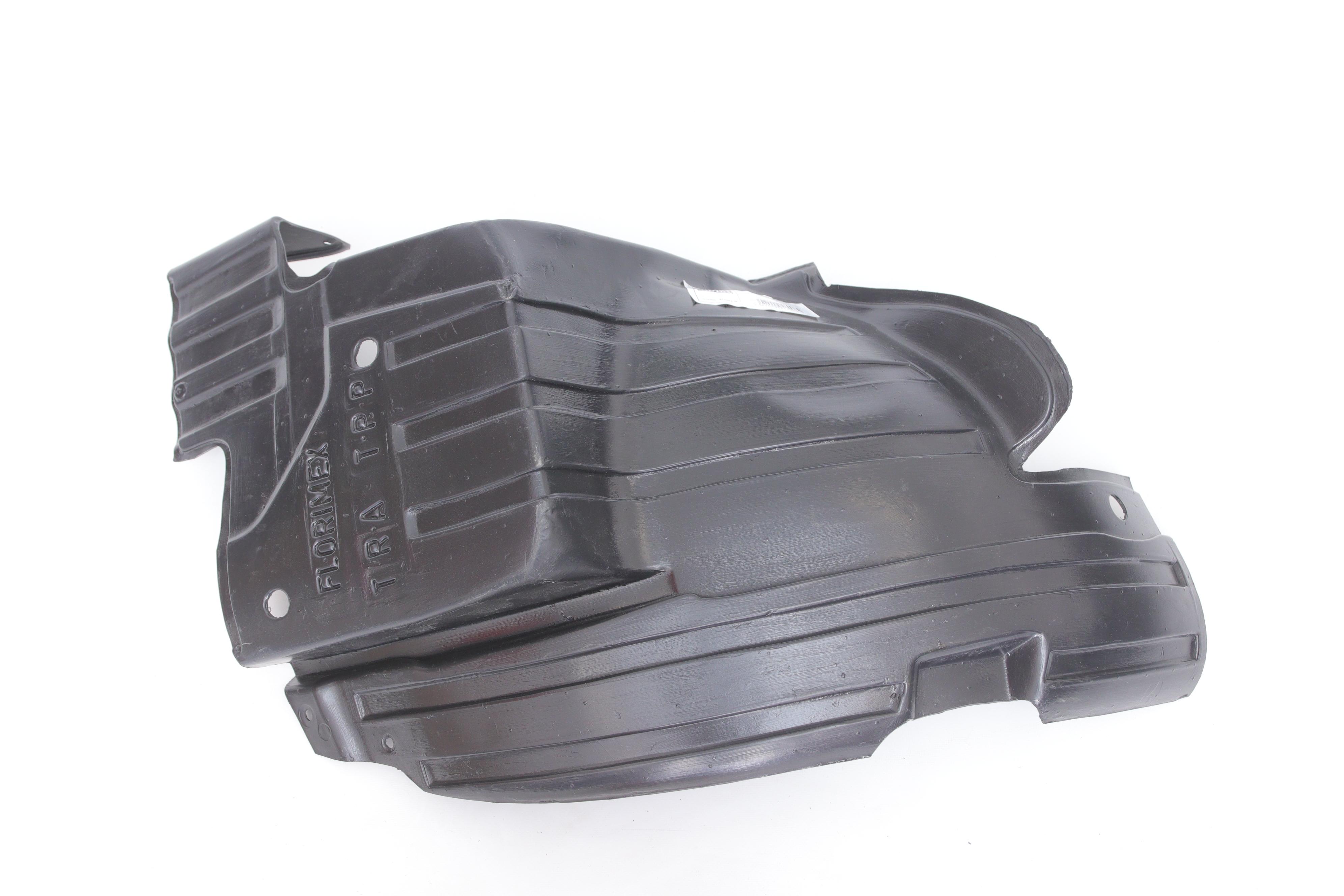 Подкрыльник (передний/задняя часть) Renault Trafic II 01- (R)