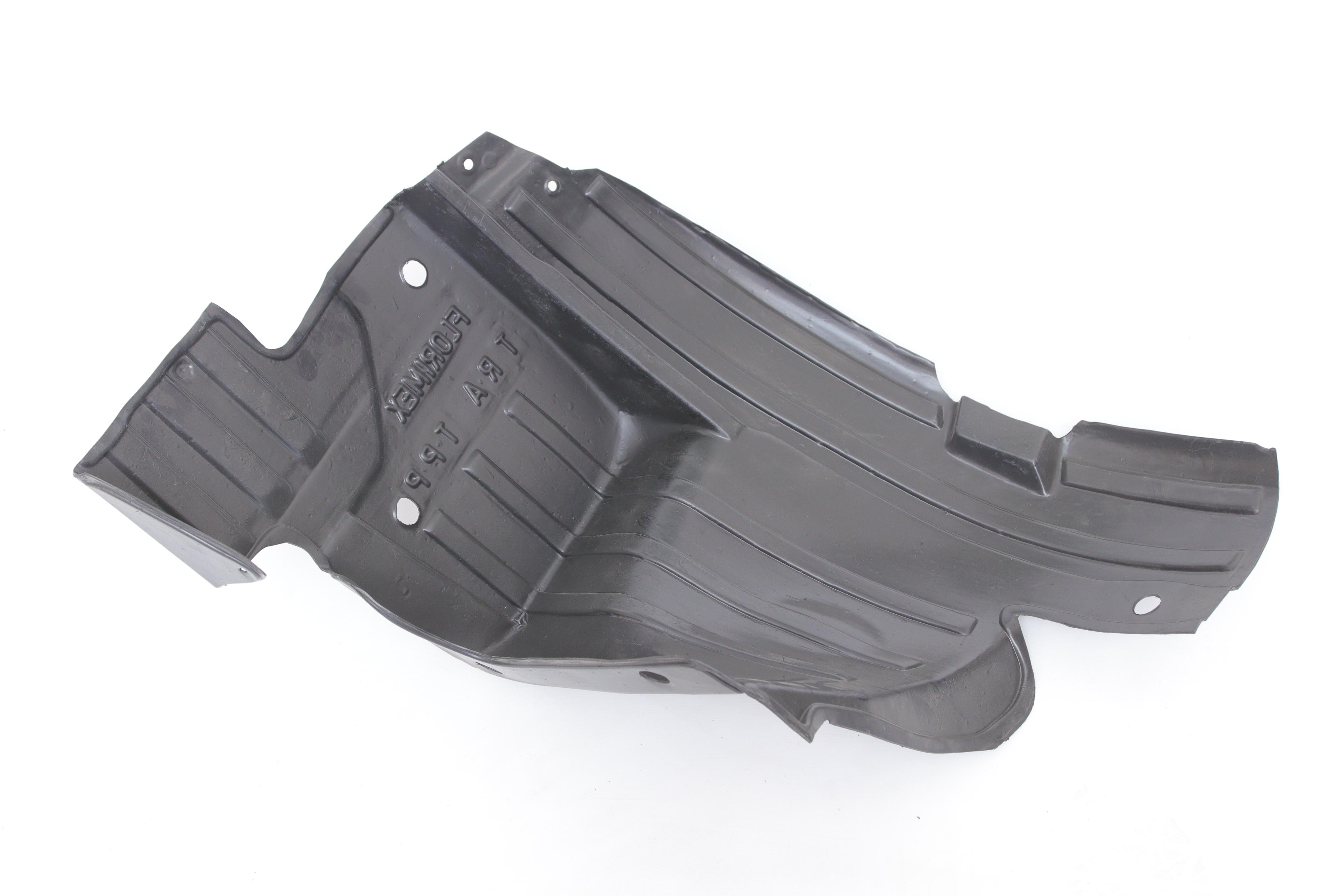 Подкрыльник (передний/задняя часть) Renault Trafic II 01- (R)