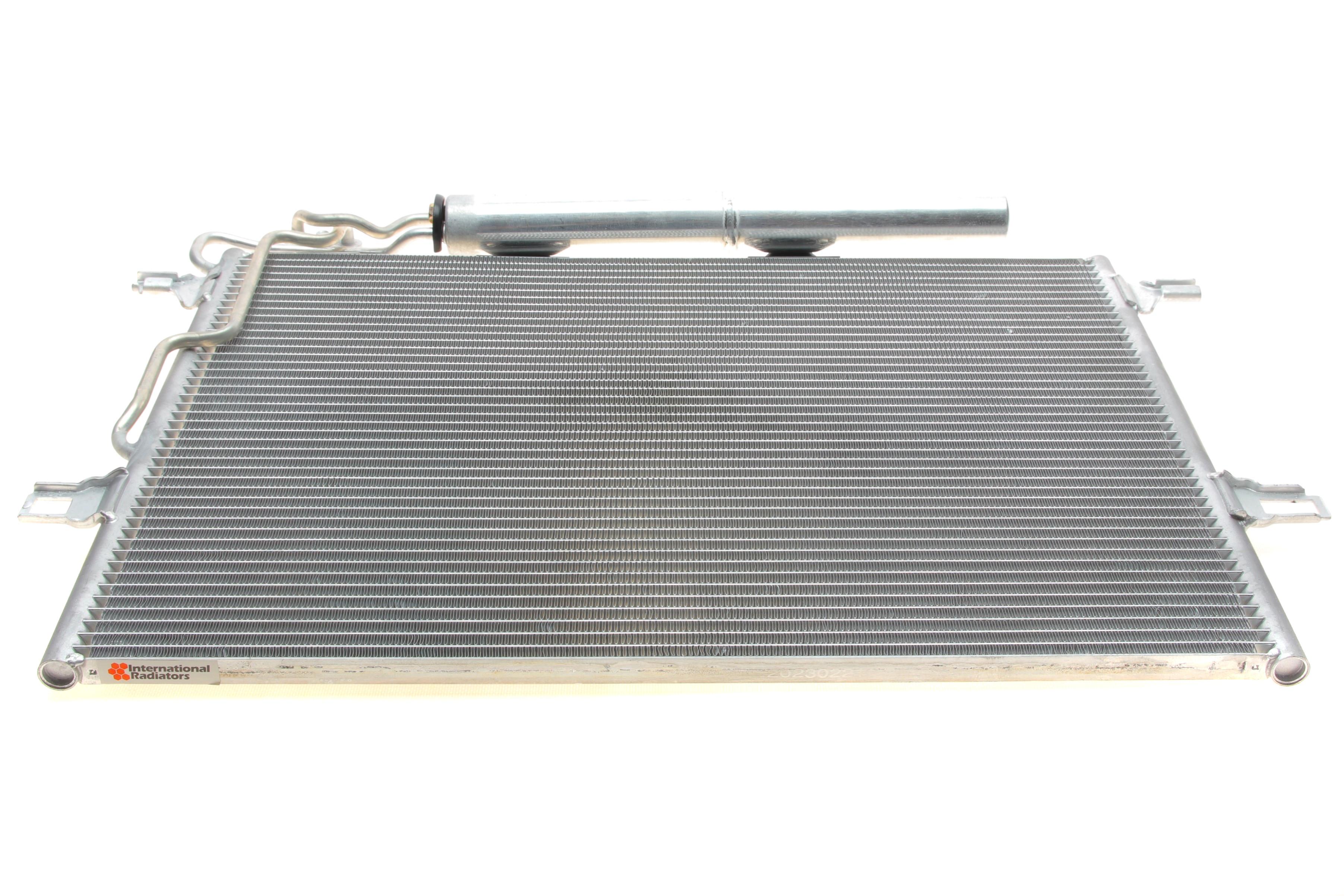 Радиатор кондиционера (с осушителем) MB E-class (W211) 1.8-5.5 02-08 M272/OM642/M113