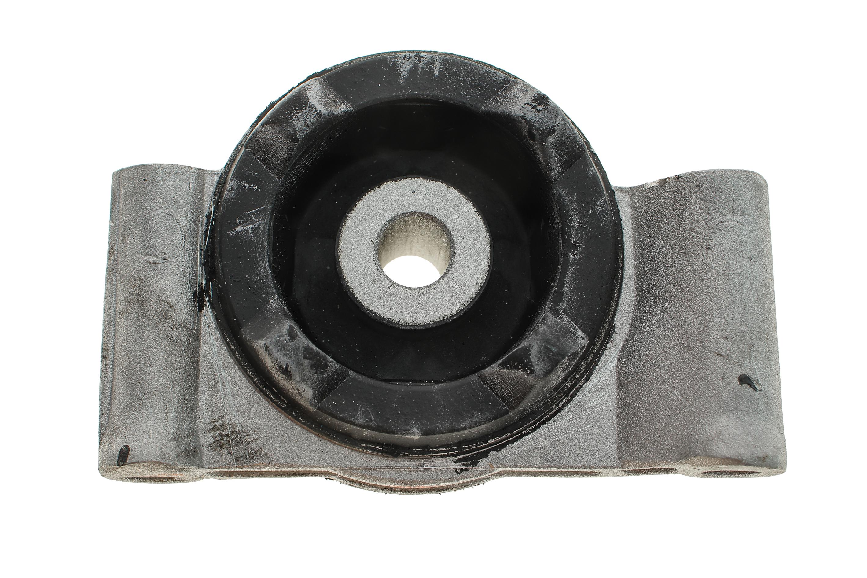 Подушка КПП Audi 80/100 1.3-2.8 -96 (L)