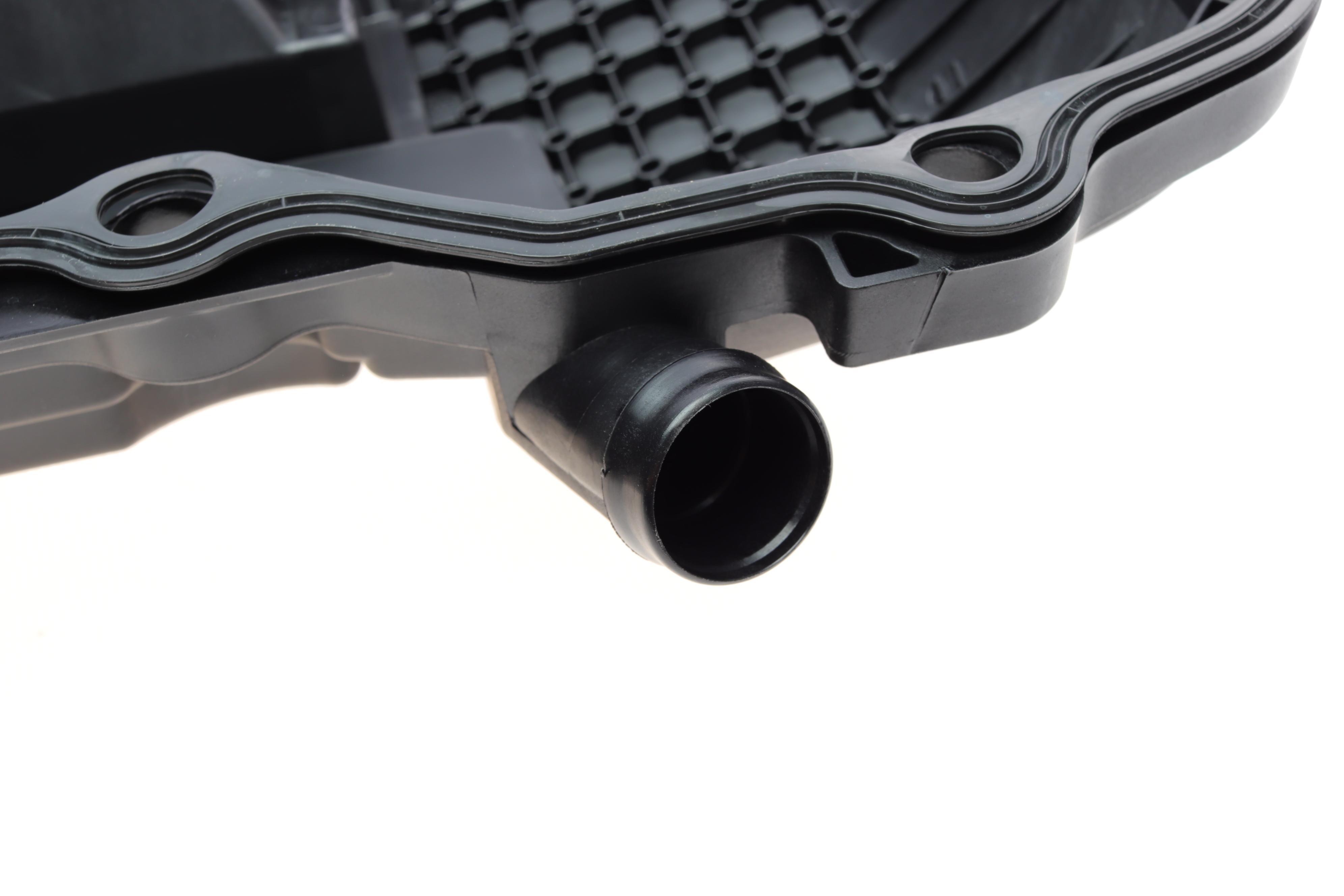 Кришка клапанів BMW 3 (E46)/5 (E39/E60) 3.0 04-11 (M54)