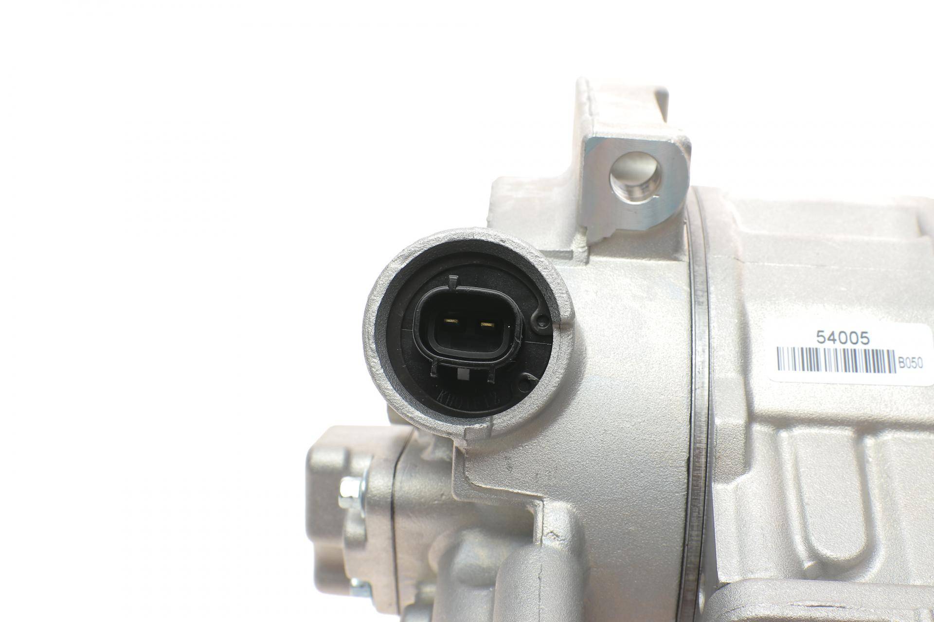 Компресор кондиціонера Toyota Auris 07-12/Corolla 06-14/Avensis 1.6/1.8/2.0 08-18