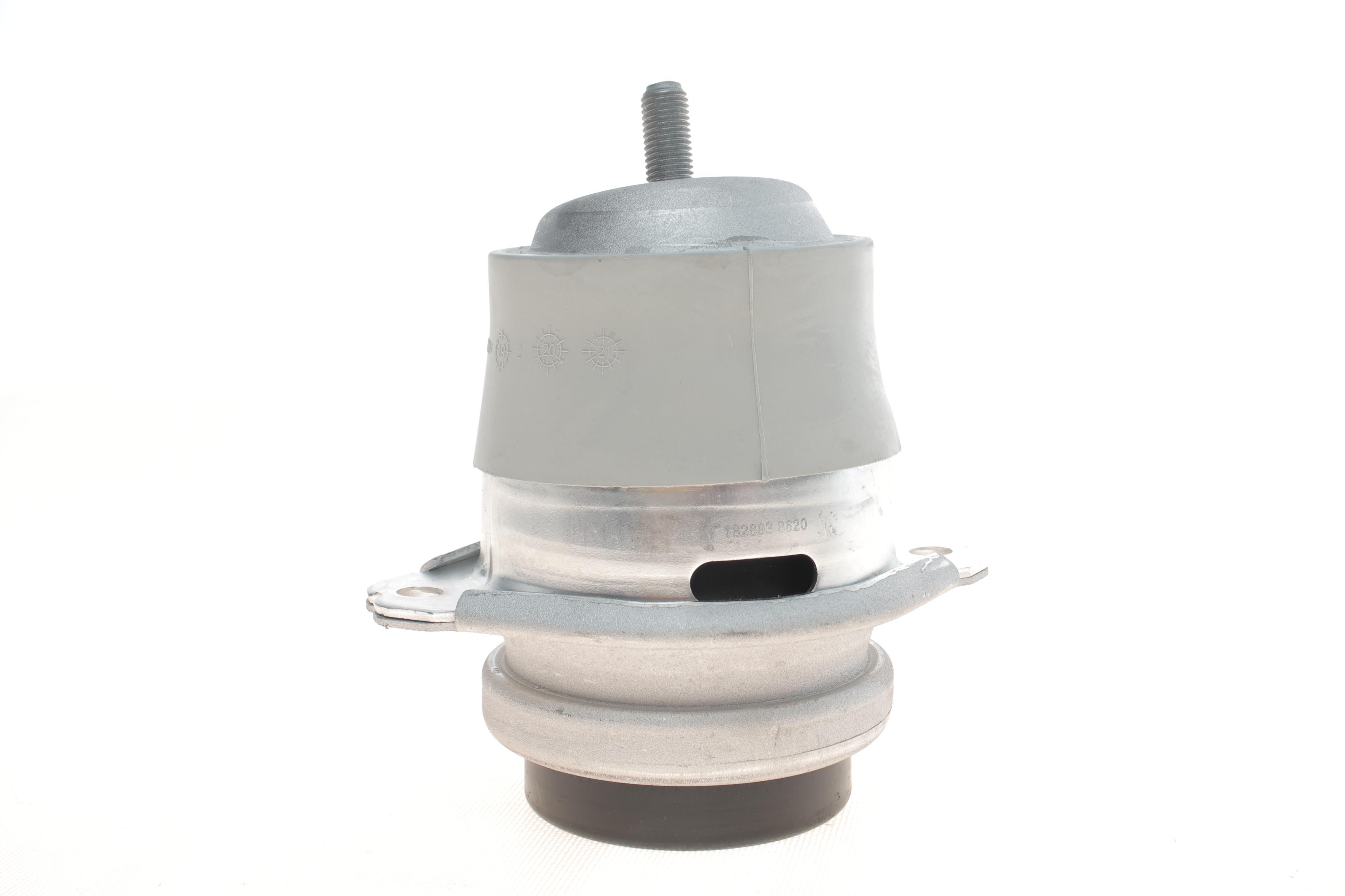 Подушка двигателя VW Touareg 3.0V6 TDI 10-18