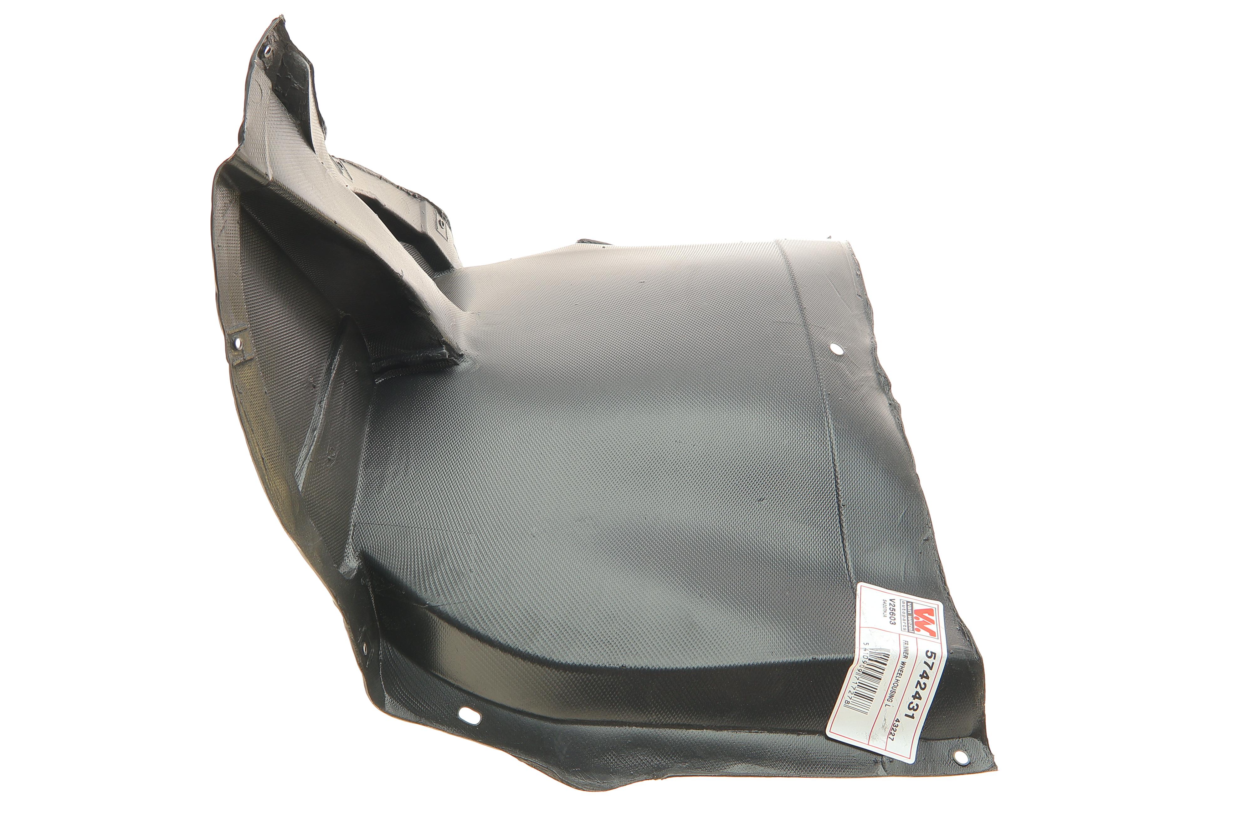 Підкрильник (передній/передня частина) VW Passat 14- (L)