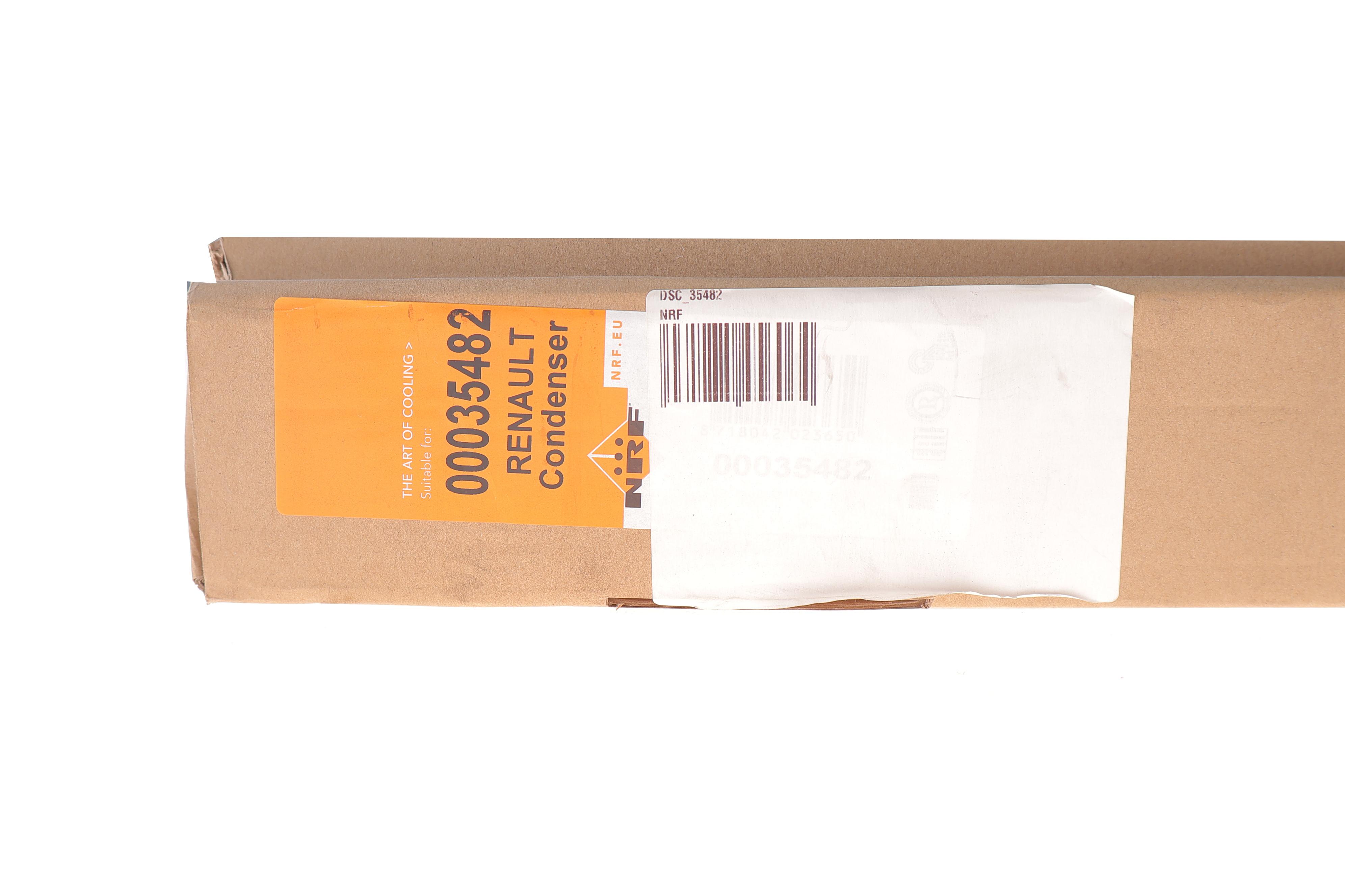 Радіатор кондиціонера Renault Trafic 1.9 dCI/2.0 01-(незначне пошкодження)