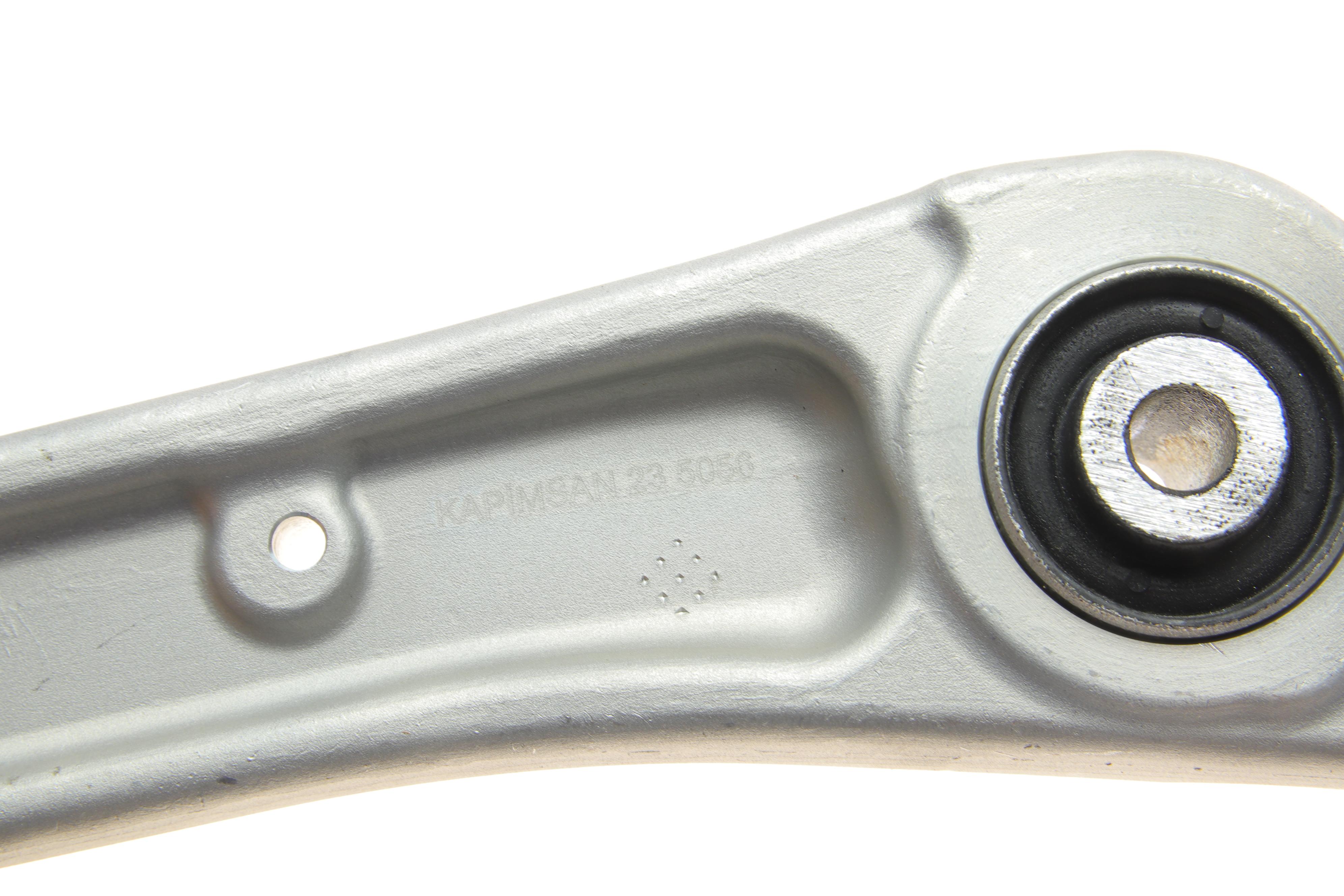 Важіль підвіски (передній/знизу/спереду) (R) Audi A4/A5 15-