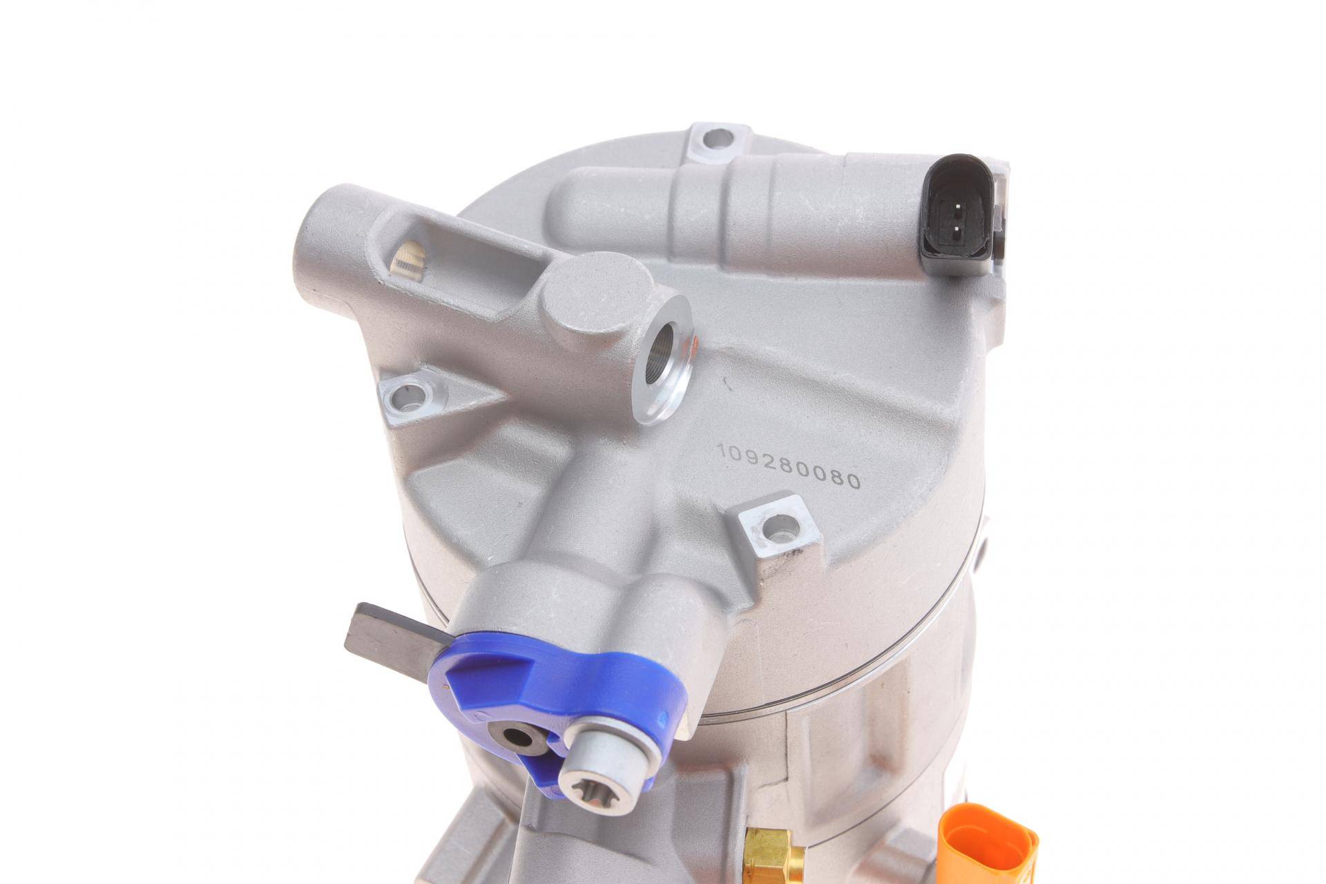 Компресор кондиціонера Audi A1/A3/Q2/Q3/Seat Leon/Skoda Fabia/VW Caddy/Golf 1.2-2.0D 14-