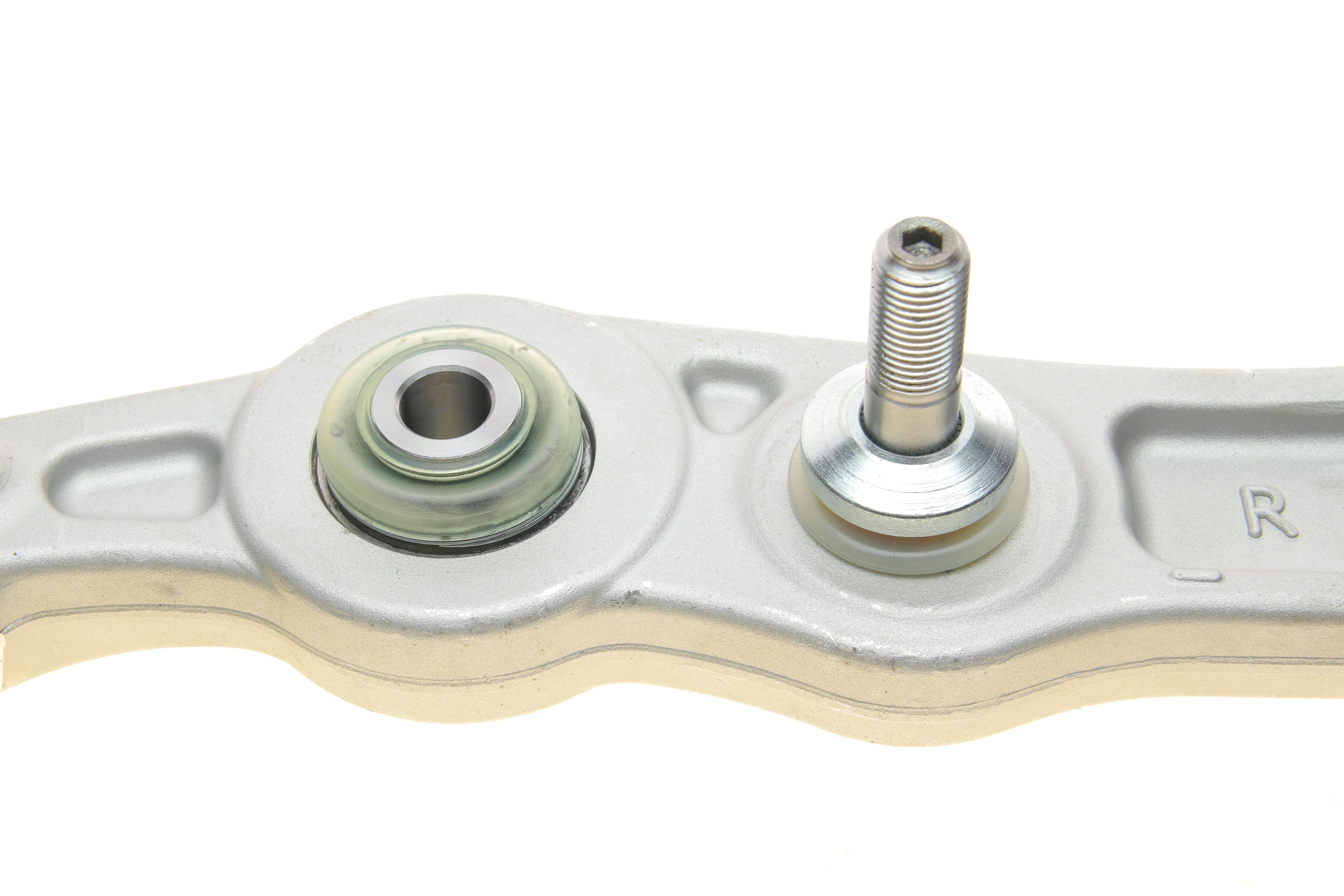 Важіль підвіски (задній) (R) BMW C-class (S205)/E-class (W213) 14-